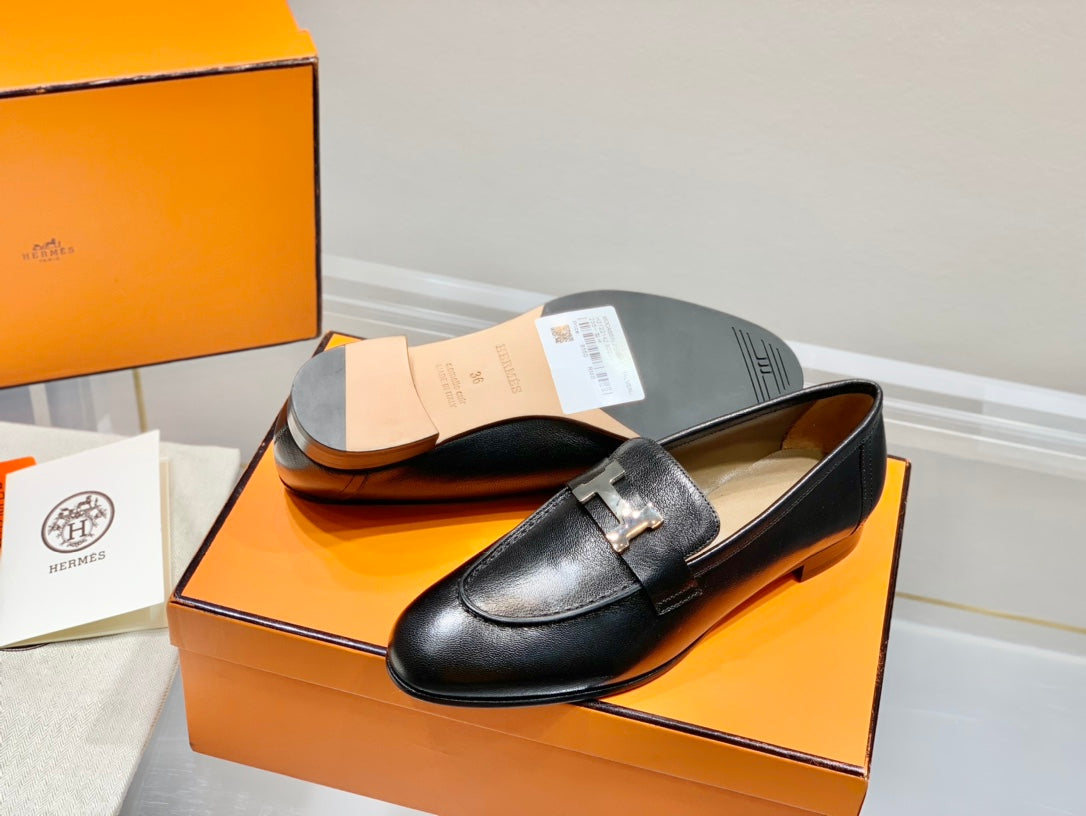 PARIS LOAFER BLACK CALFSKIN - 35