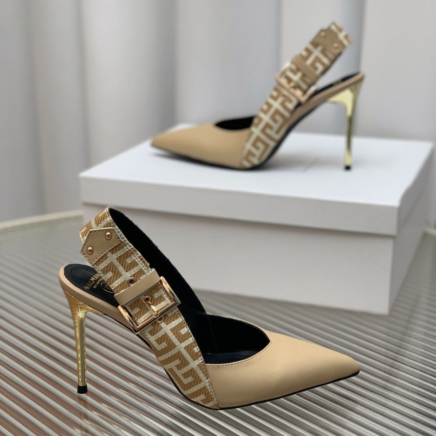 BALMAIN 25S SLINGBACK SHOES 95MM IN LIGHT BROWN CALFSKIN - 35