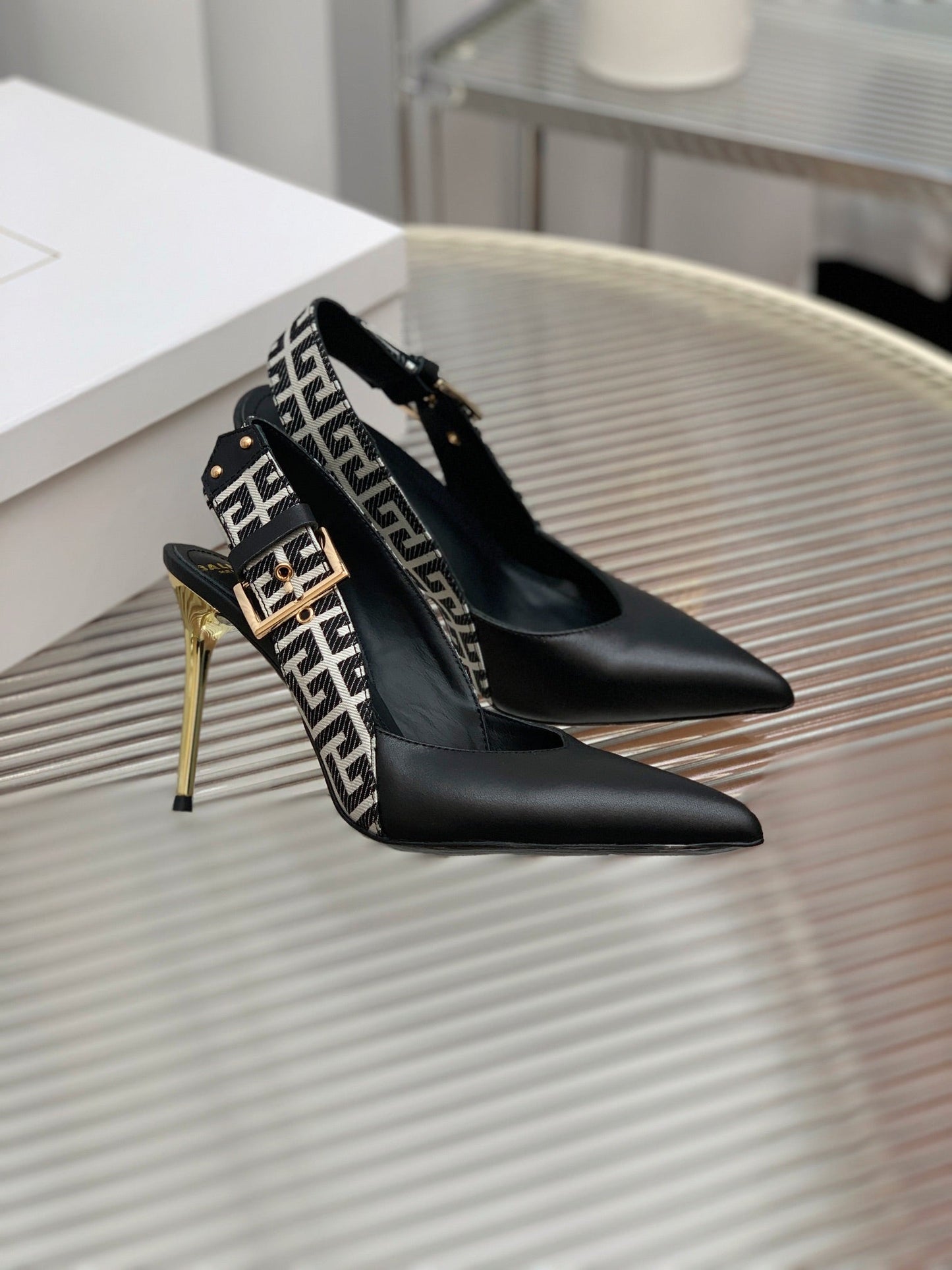 BALMAIN 25S SLINGBACK SHOES 95MM IN BLACK CALFSKIN - 35