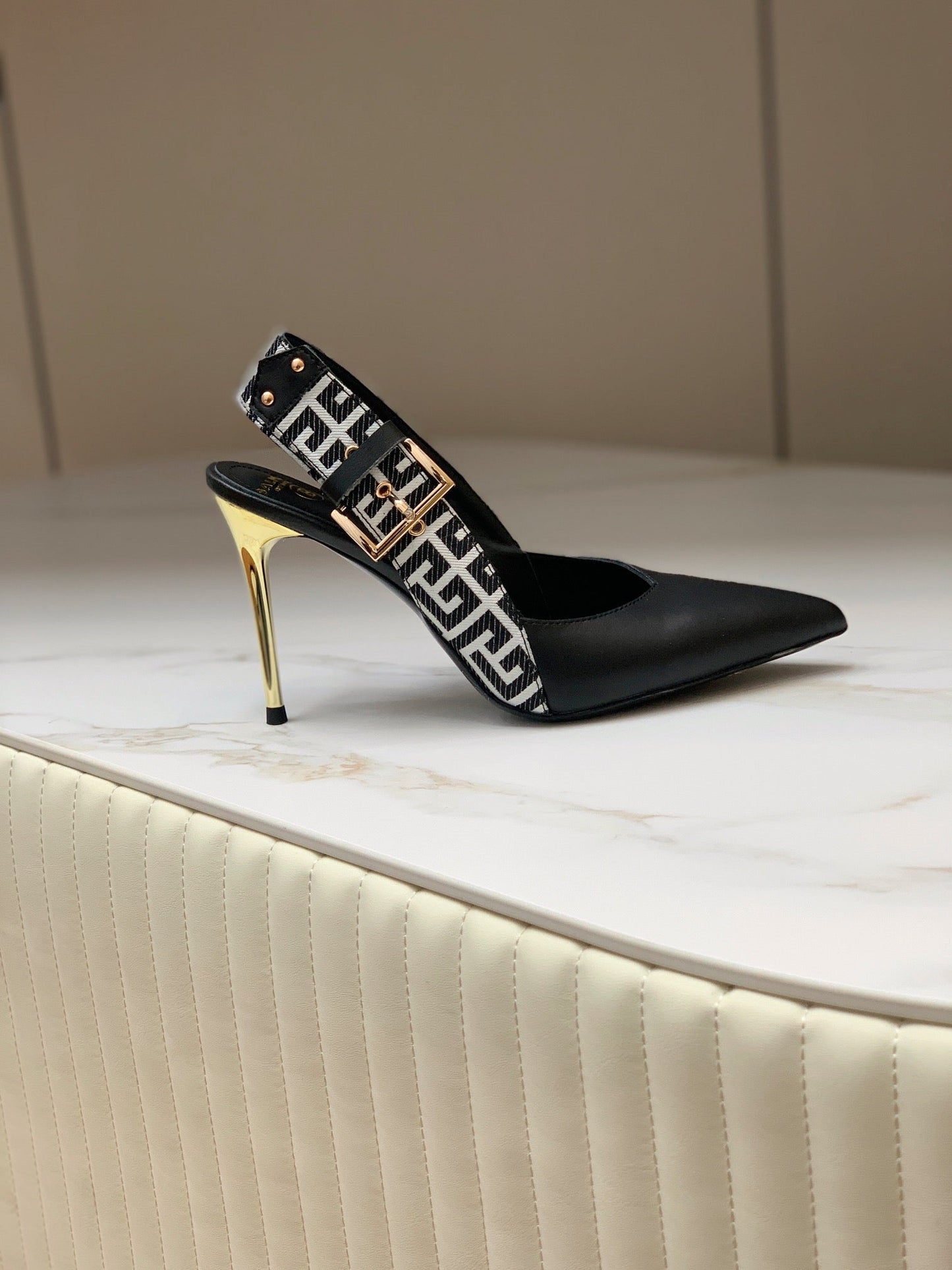 BALMAIN 25S SLINGBACK SHOES 95MM IN BLACK CALFSKIN - 35