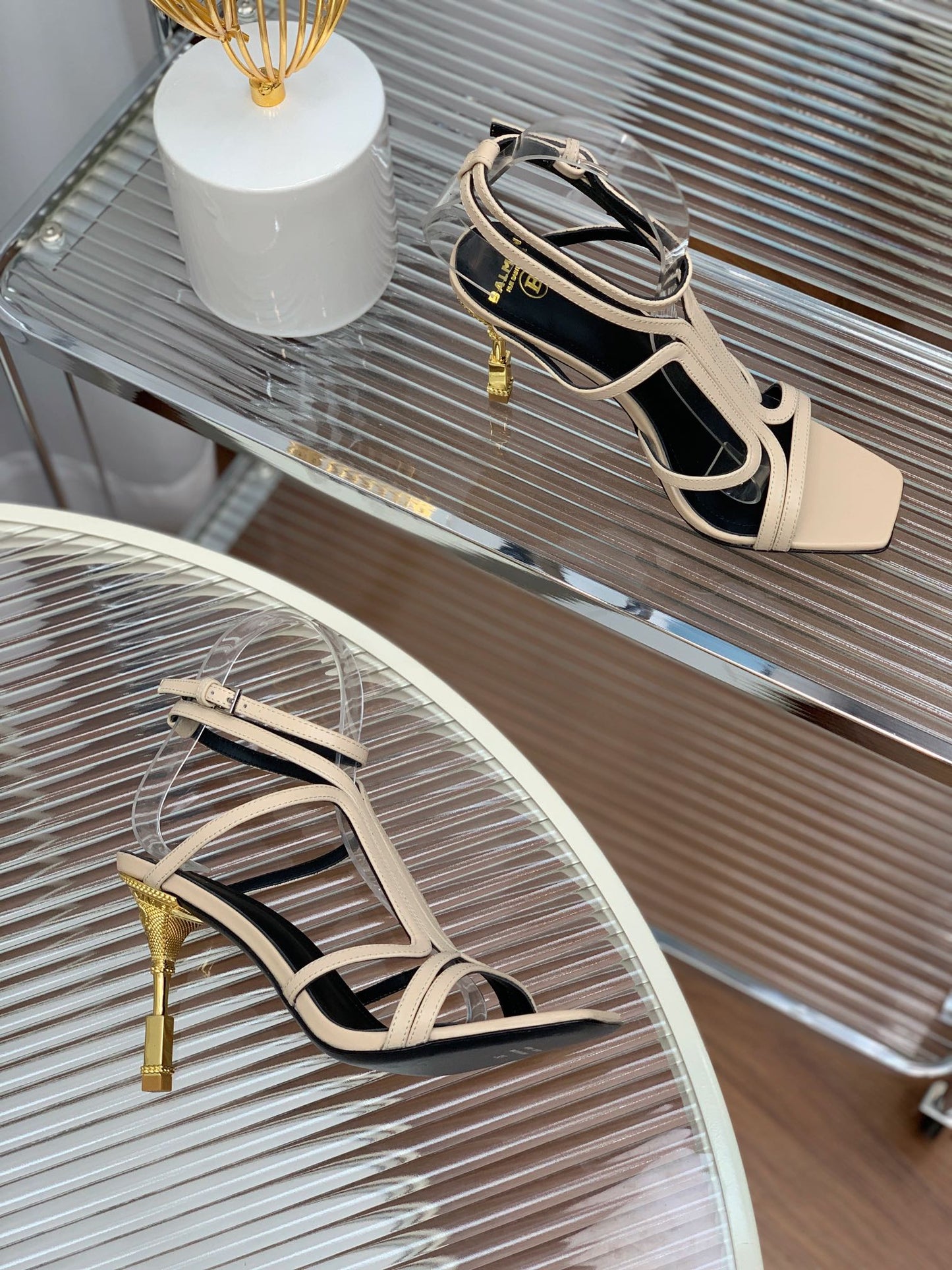 BALMAIN 25S MONETA SANDAL 95MM IN WARM BEIGE CALFSKIN - 35