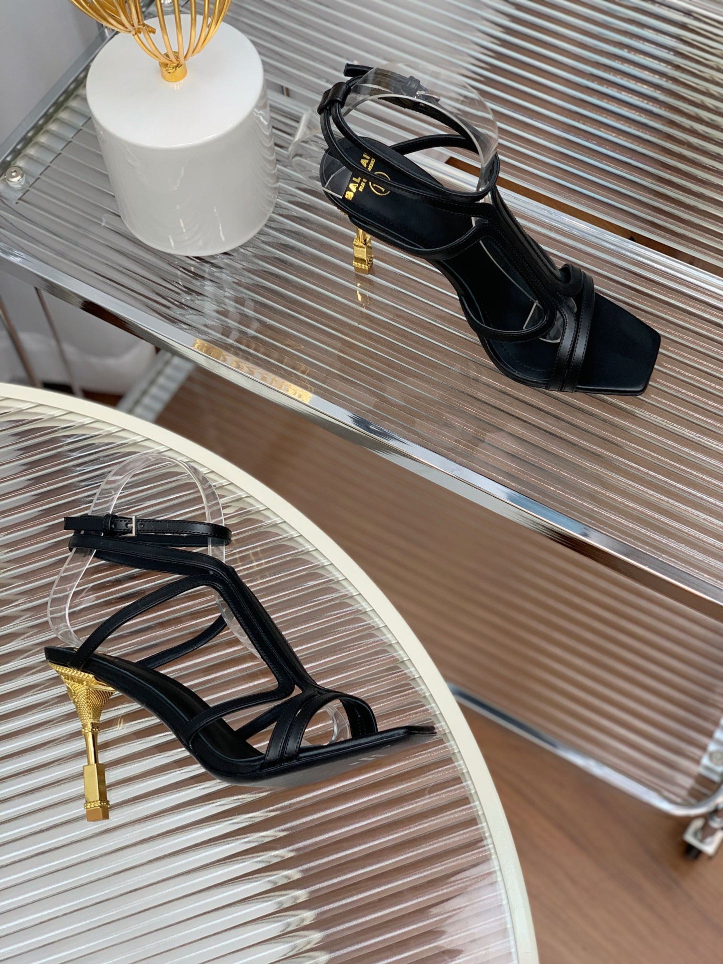 BALMAIN 25S MONETA SANDAL 95MM IN BLACK CALFSKIN - 35