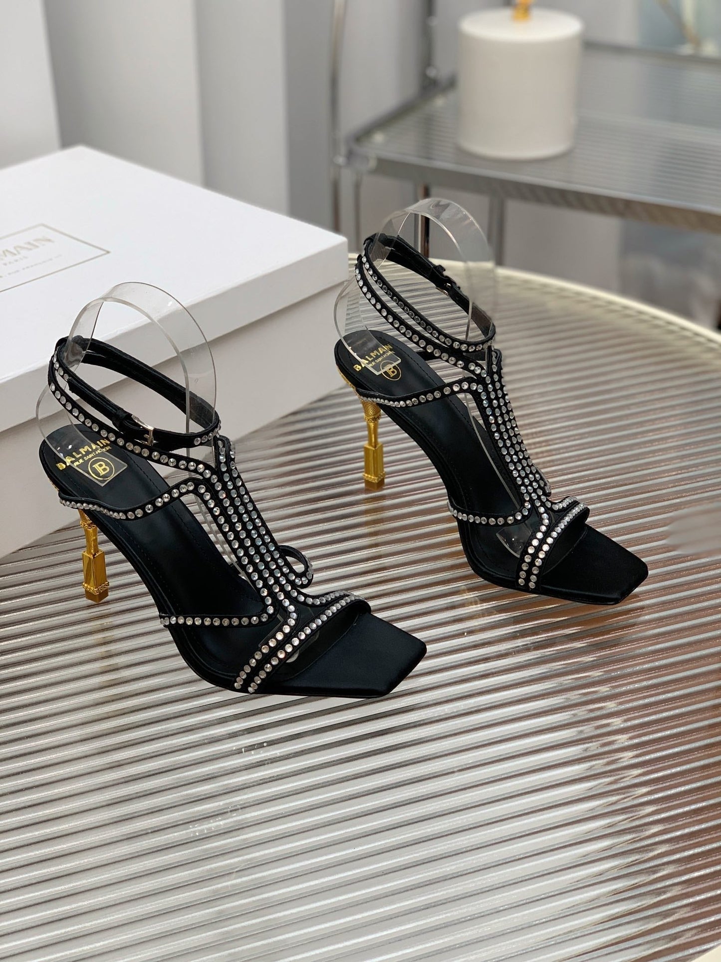 BALMAIN 25S MONETA SANDAL 95MM IN BLACK CALFSKIN WITH CRYSTAL - 35
