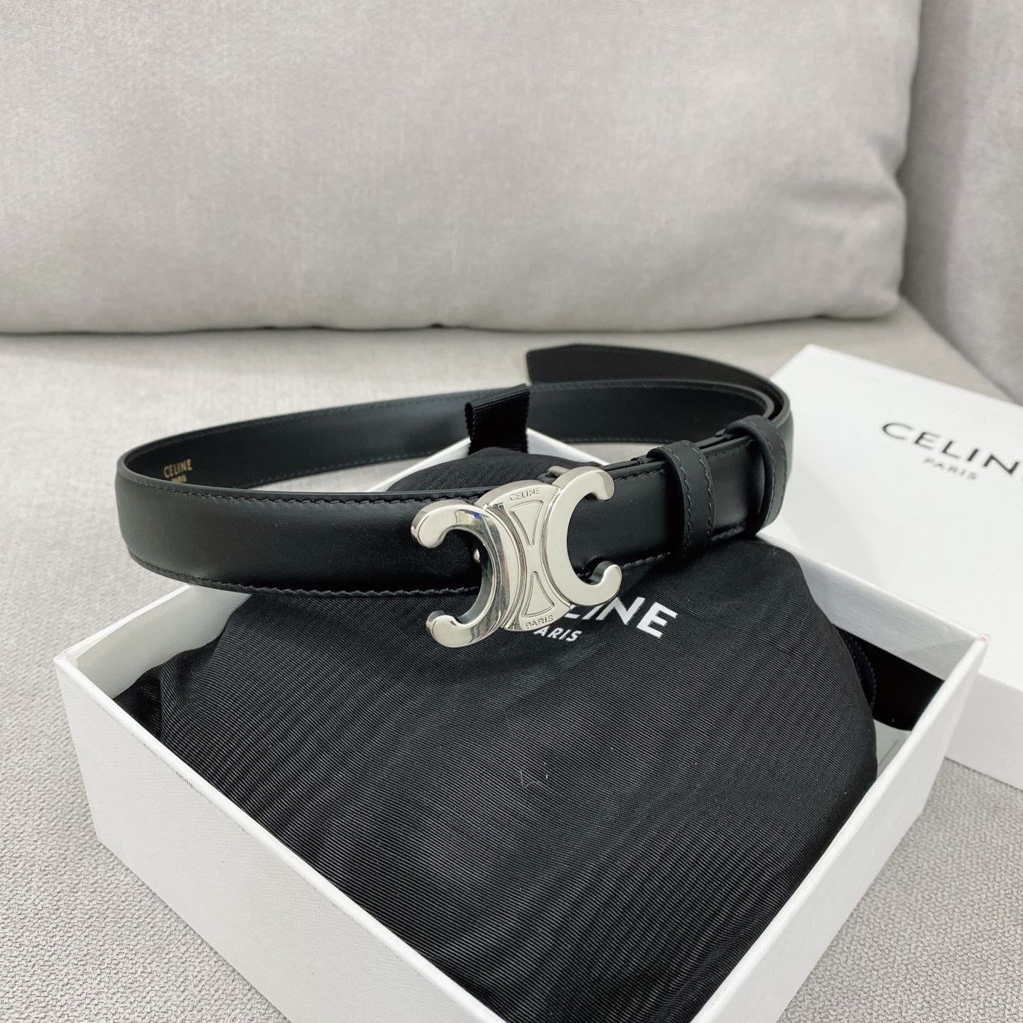 CELINE 25S TRIOMPHE BELT 25MM IN BLACK CALFSKIN SILVER HARDWARE 580680 - 26 - 28