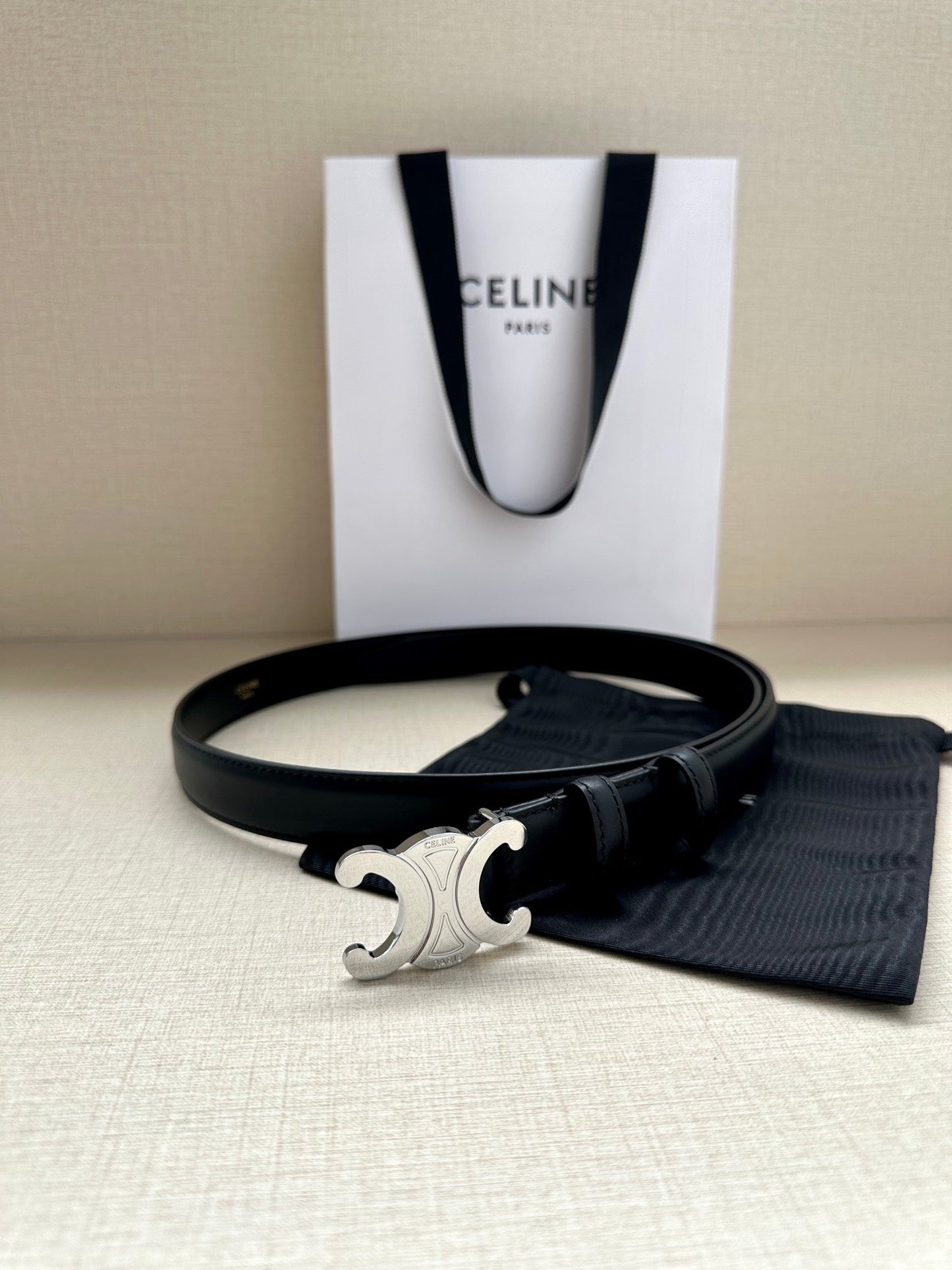 Medium Triomphe Belt 25mm Black Calfskin Shw - 30