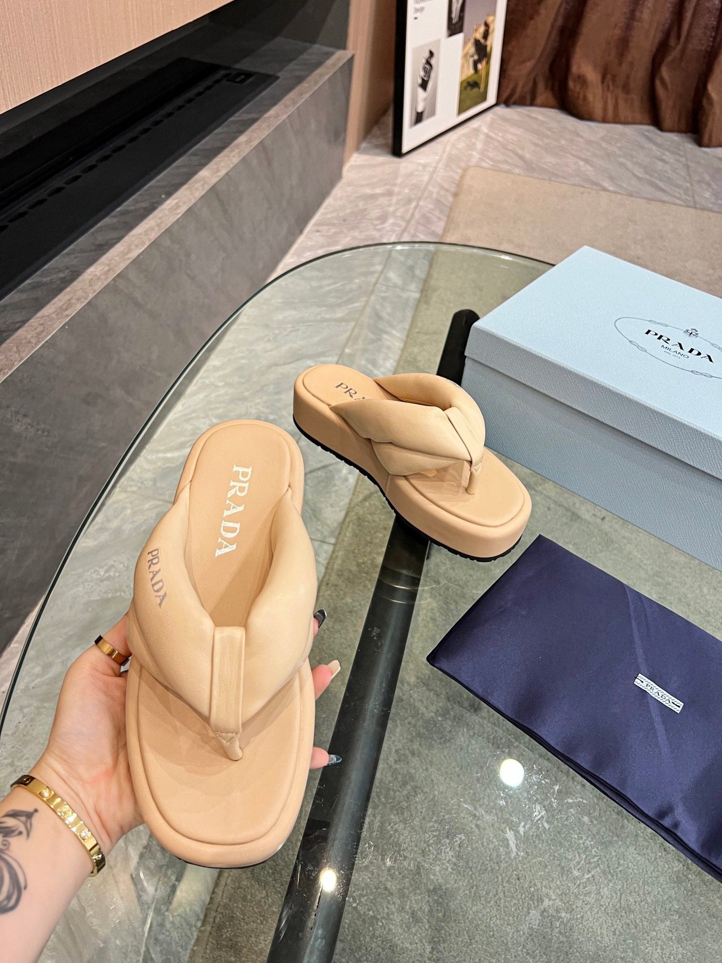 PRA THONG FLATFORM SANDALS TUSCAN LAMBSKIN - 35