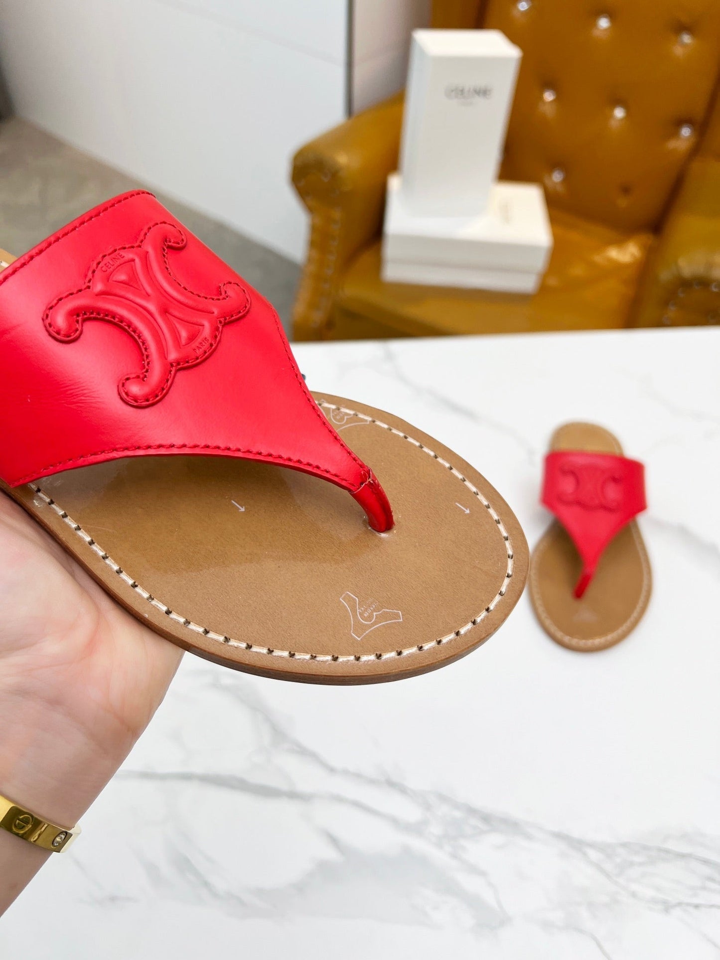 THONG MULE IN CHERRY RED CALFSKIN - 35