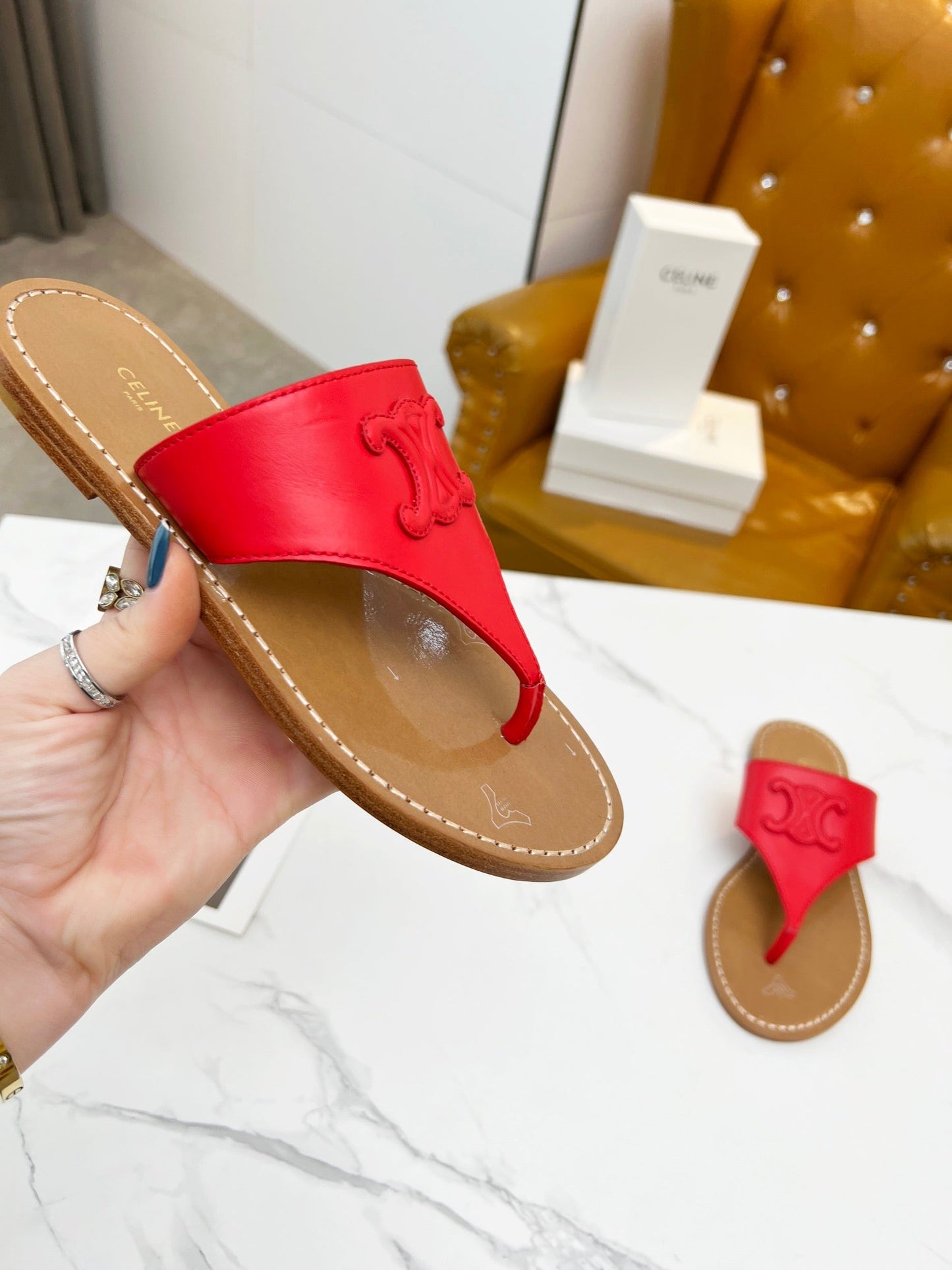 THONG MULE IN CHERRY RED CALFSKIN - 35