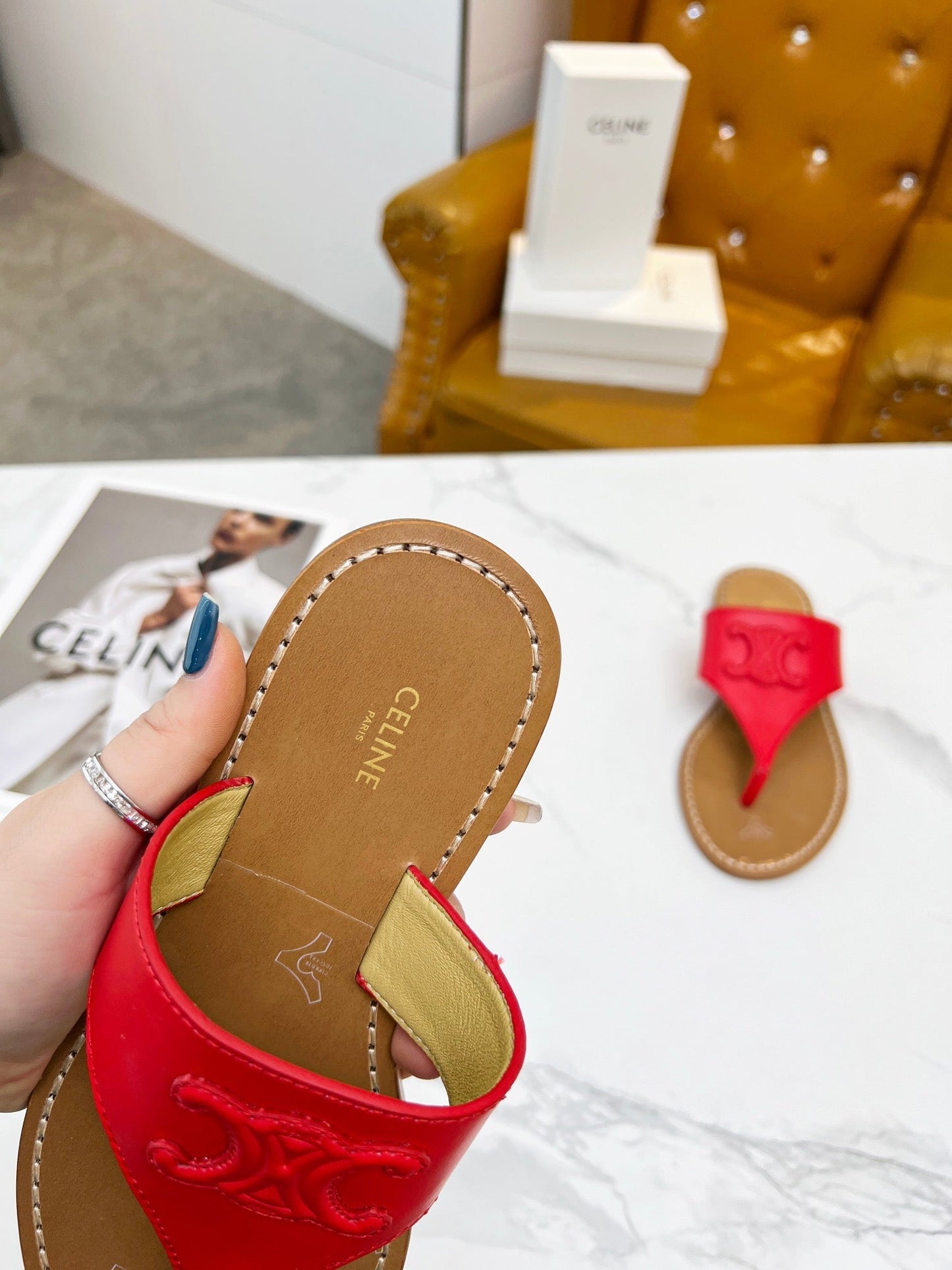 THONG MULE IN CHERRY RED CALFSKIN - 35