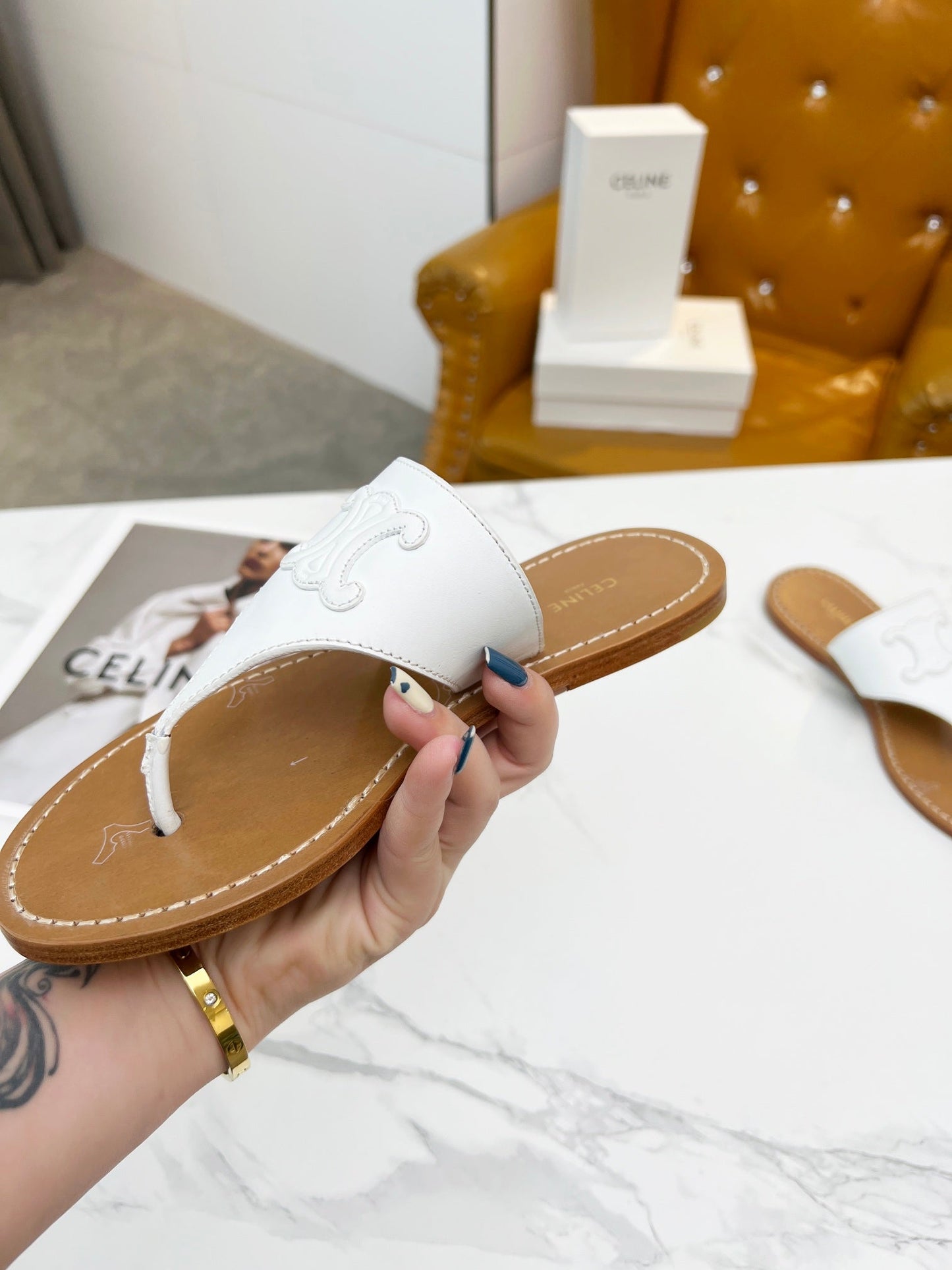 THONG MULE IN WHITE CALFSKIN - 35