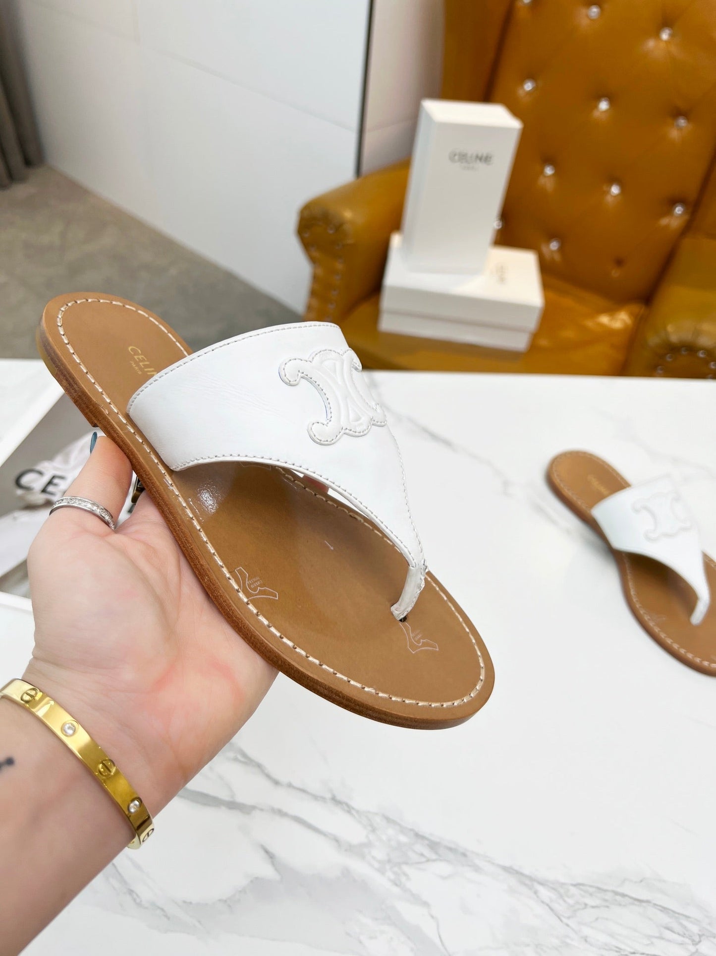 THONG MULE IN WHITE CALFSKIN - 35