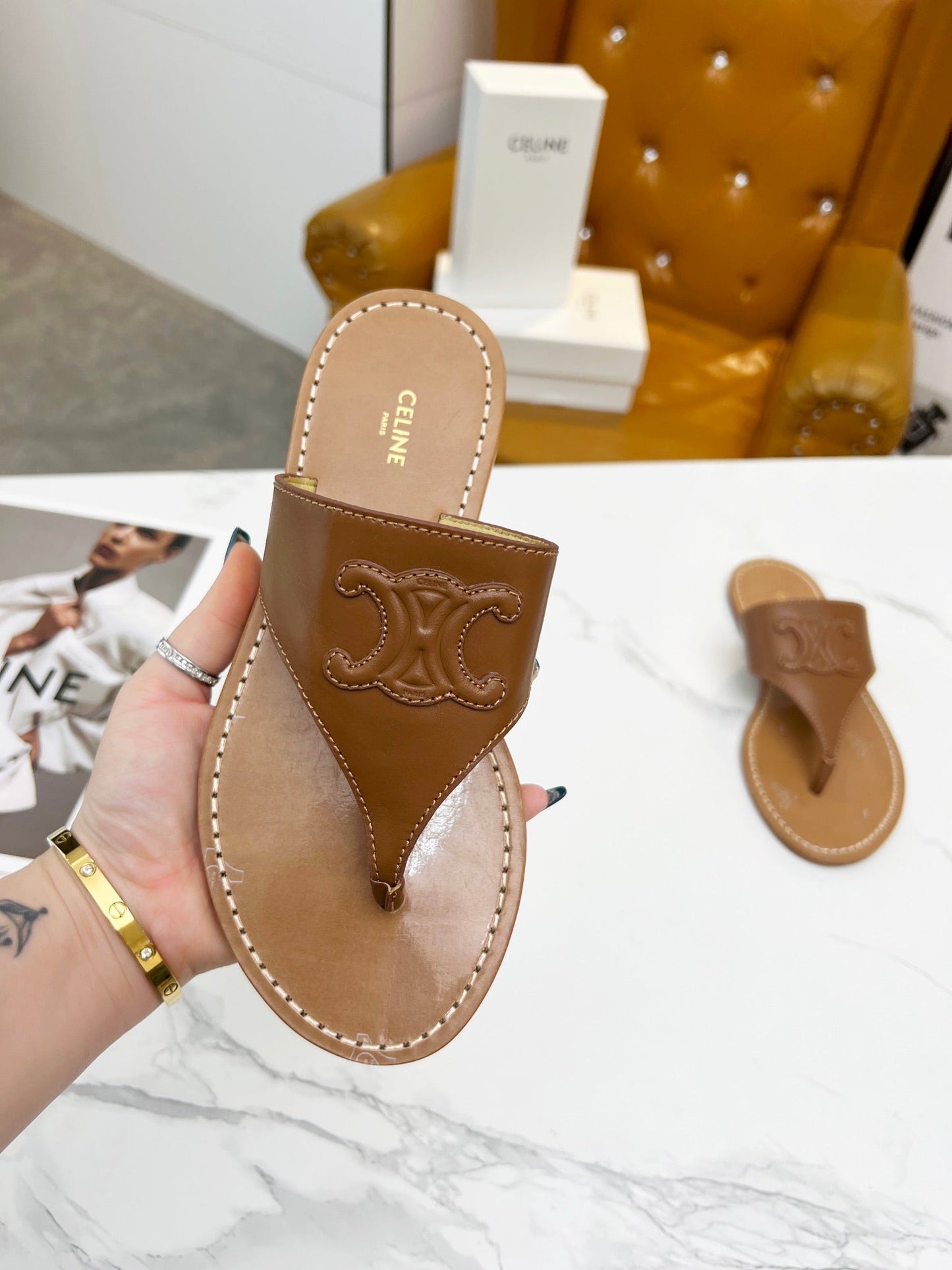 THONG MULE IN BRONZE BROWN CALFSKIN - 35