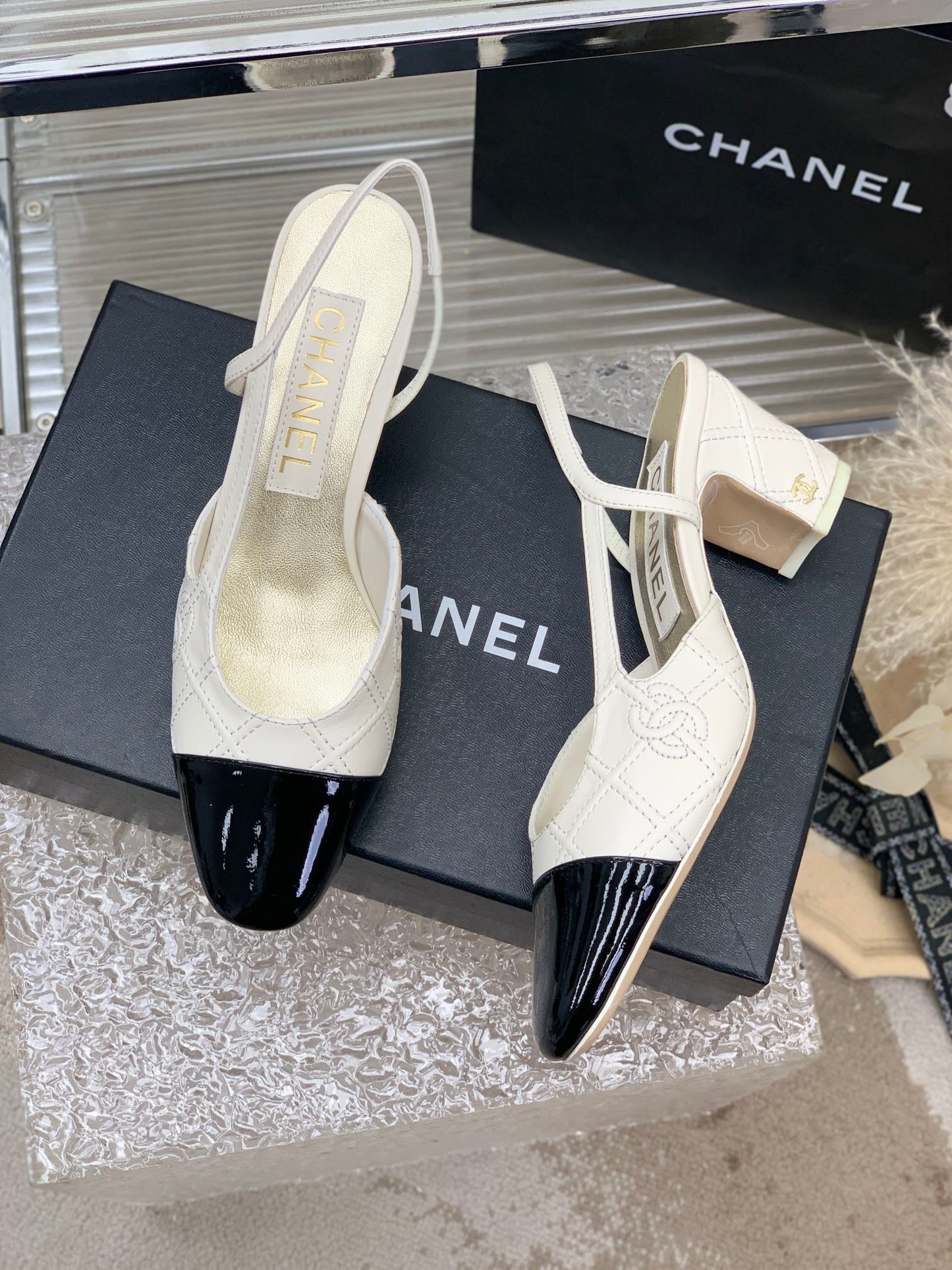 HIGH SLINGBACKS 65 WHITE MIX BLACK CALFSKIN - 35