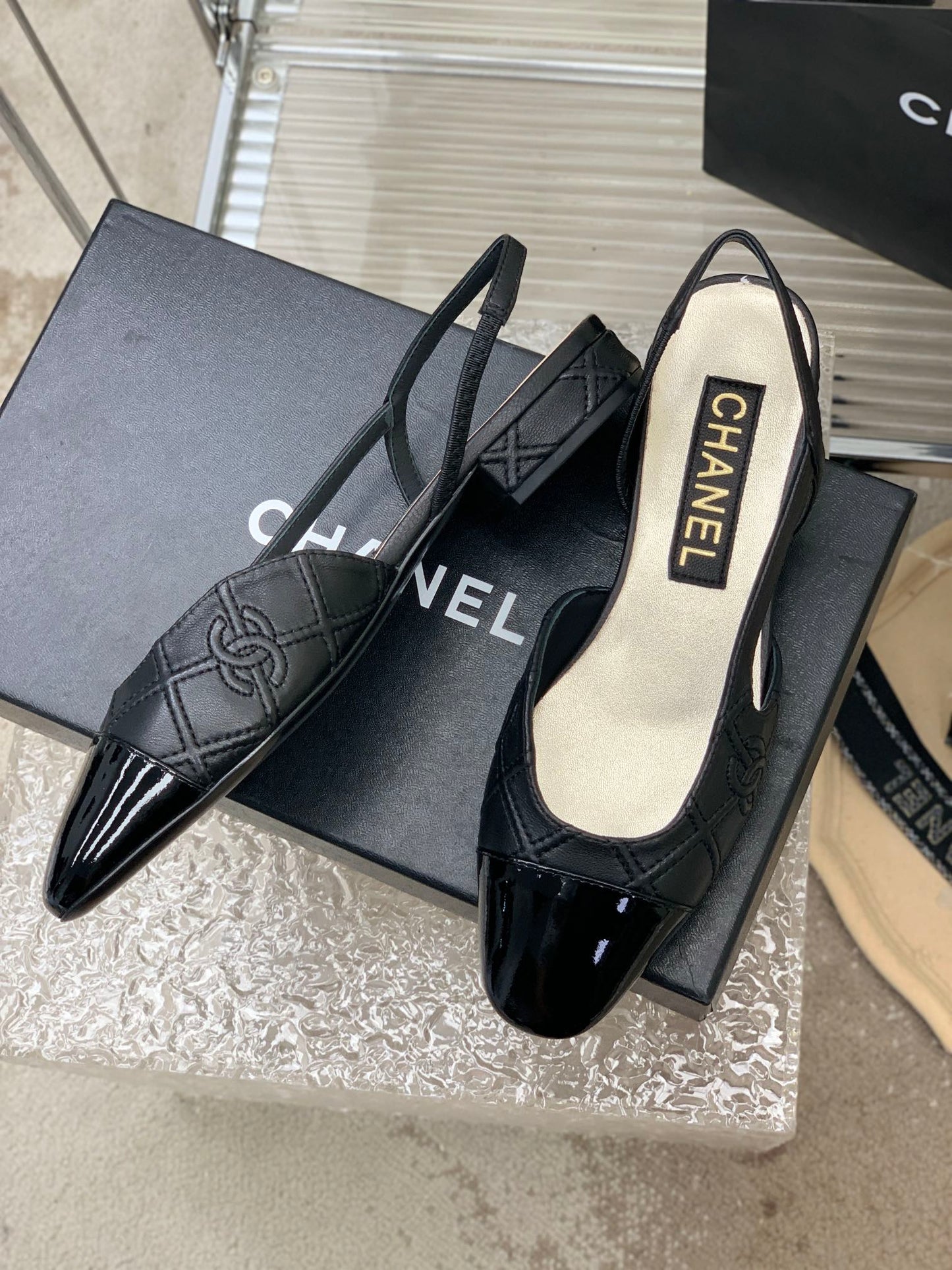 SLINGBACKS 20 BLACK CALFSKIN - 35