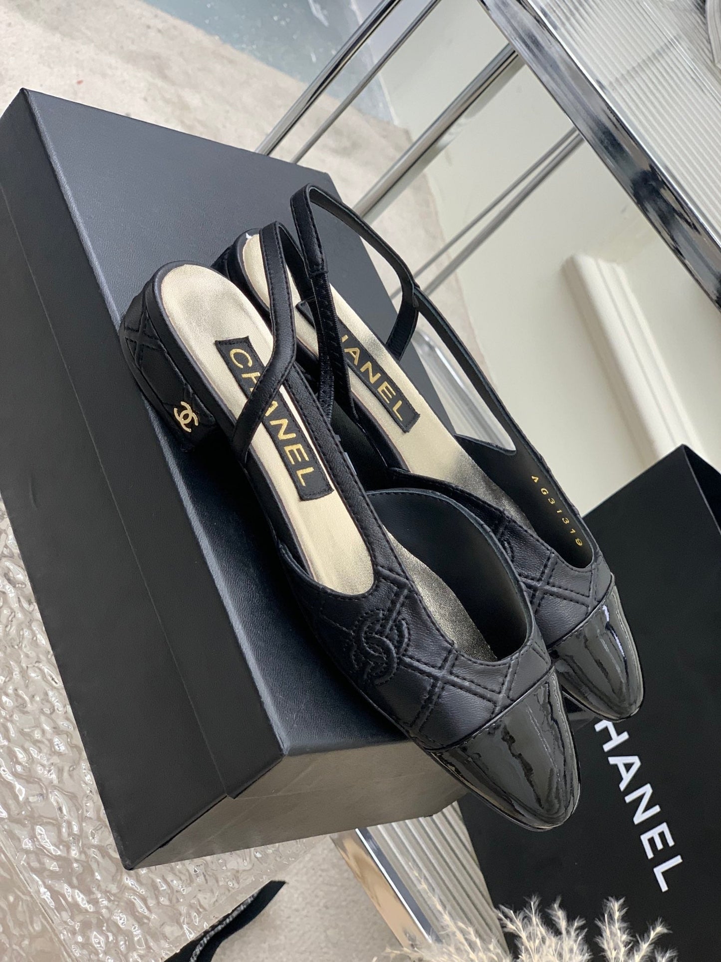 SLINGBACKS 20 BLACK CALFSKIN - 35