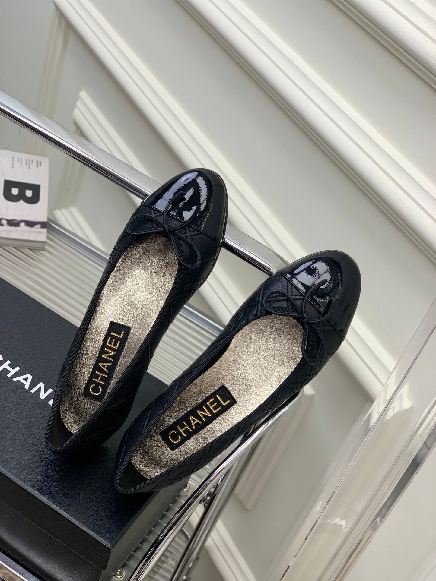 BALLET FLAT GLOSSY BLACK LAMBSKIN - 35