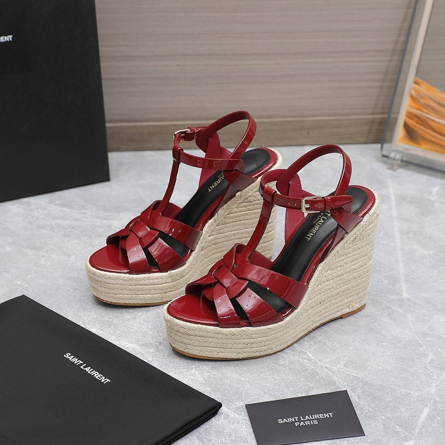 SL TRIBUTE WEDGE SANDALS BERRY POLISHED CALFSKIN - 35
