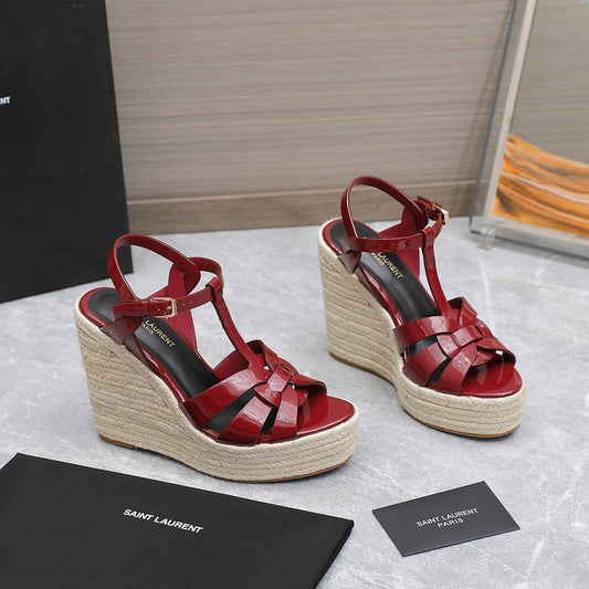 SL TRIBUTE WEDGE SANDALS BERRY POLISHED CALFSKIN - 35