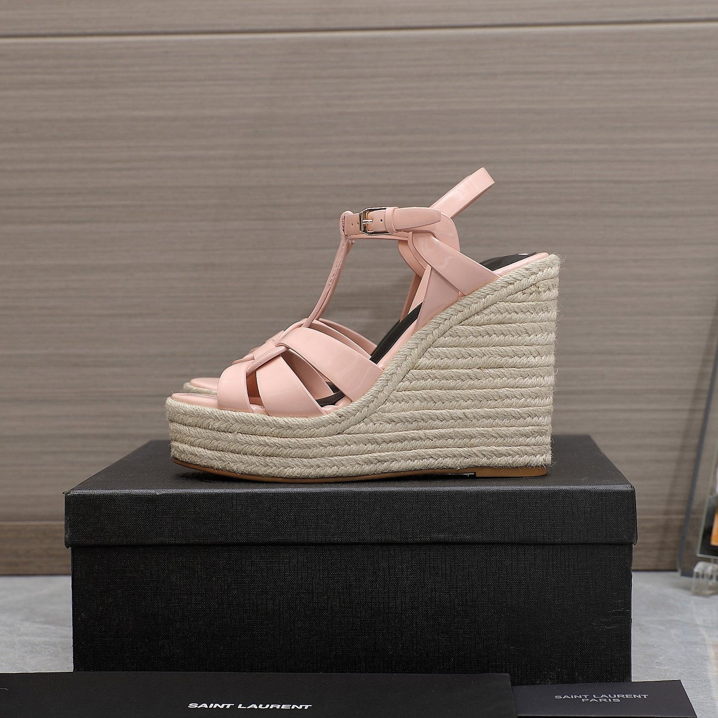 SL TRIBUTE WEDGE SANDALS PASTEL PINK POLISHED CALFSKIN - 35