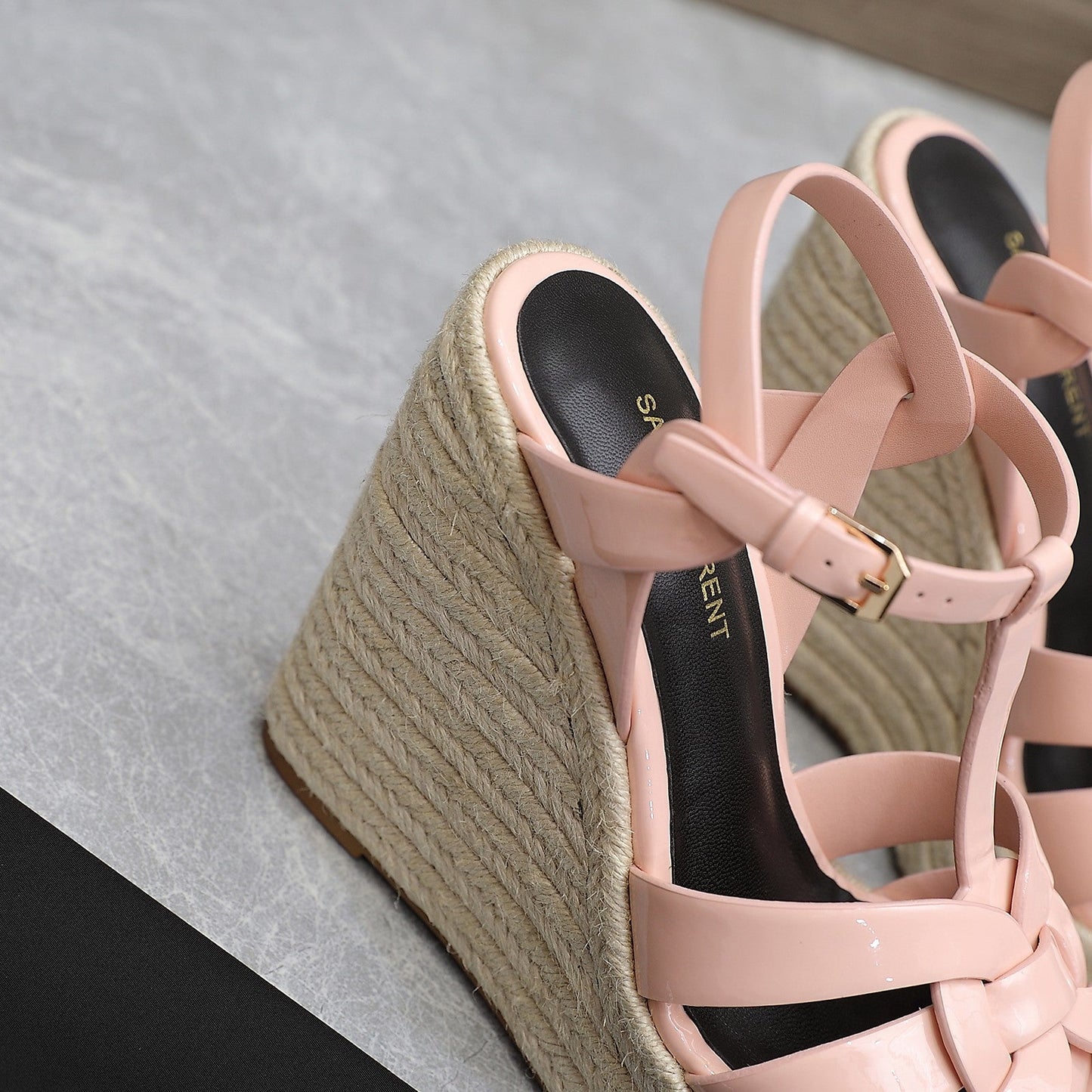 SL TRIBUTE WEDGE SANDALS PASTEL PINK POLISHED CALFSKIN - 35