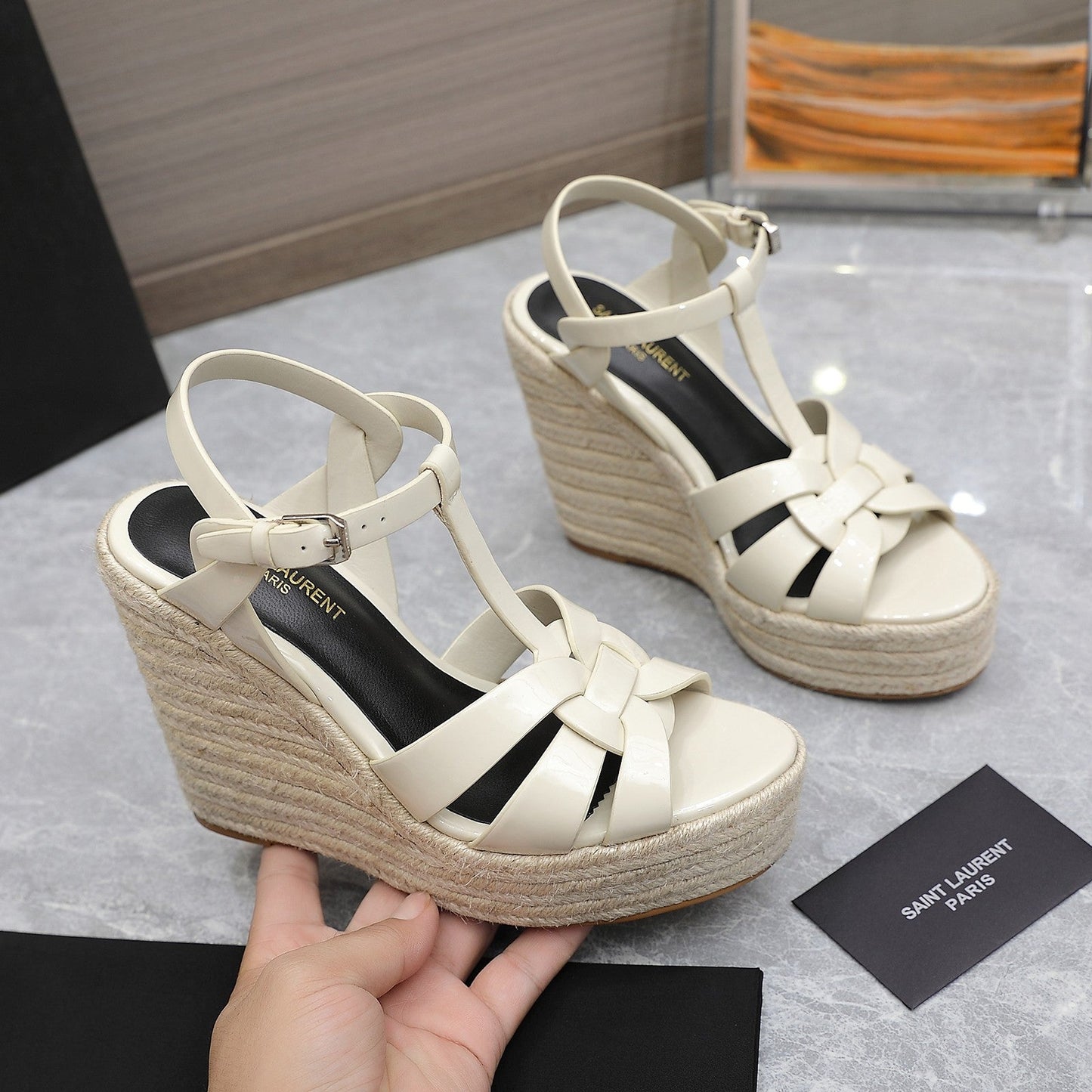 SL TRIBUTE WEDGE SANDALS CREAM POLISHED CALFSKIN - 35