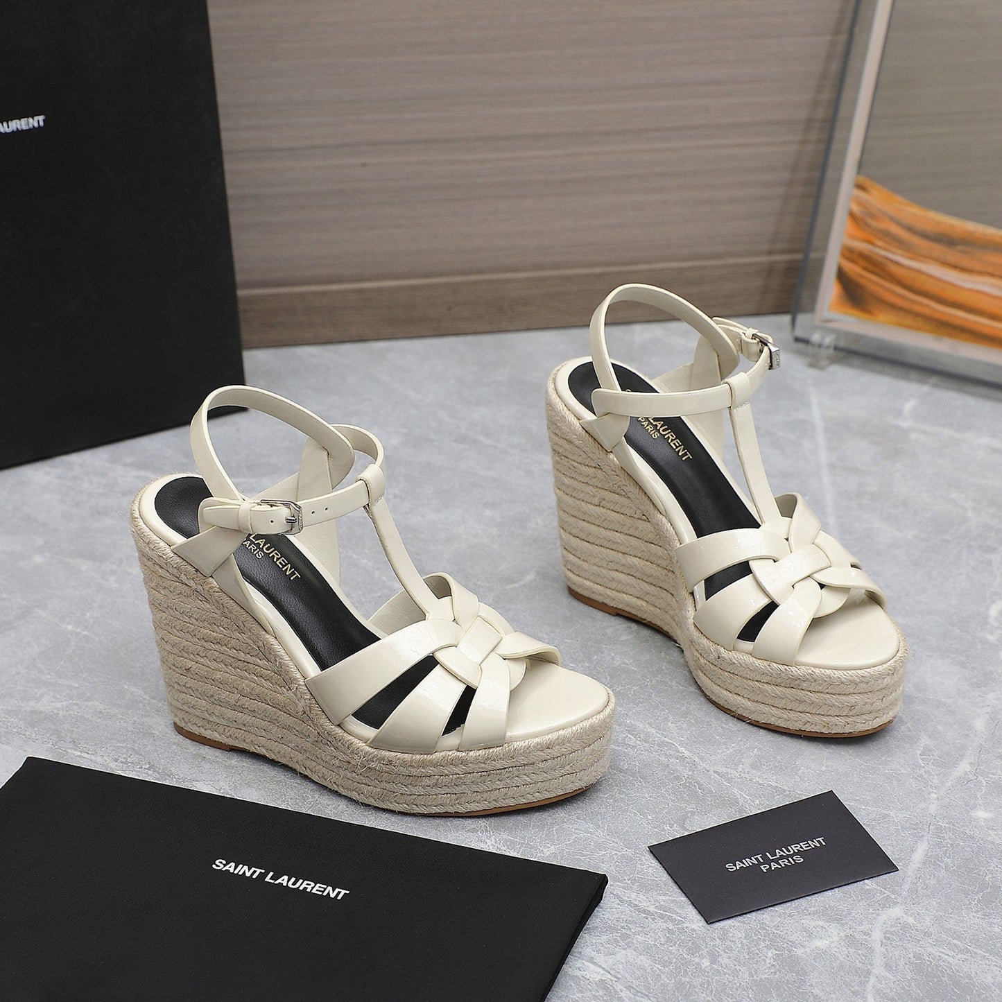 SL TRIBUTE WEDGE SANDALS CREAM POLISHED CALFSKIN - 35