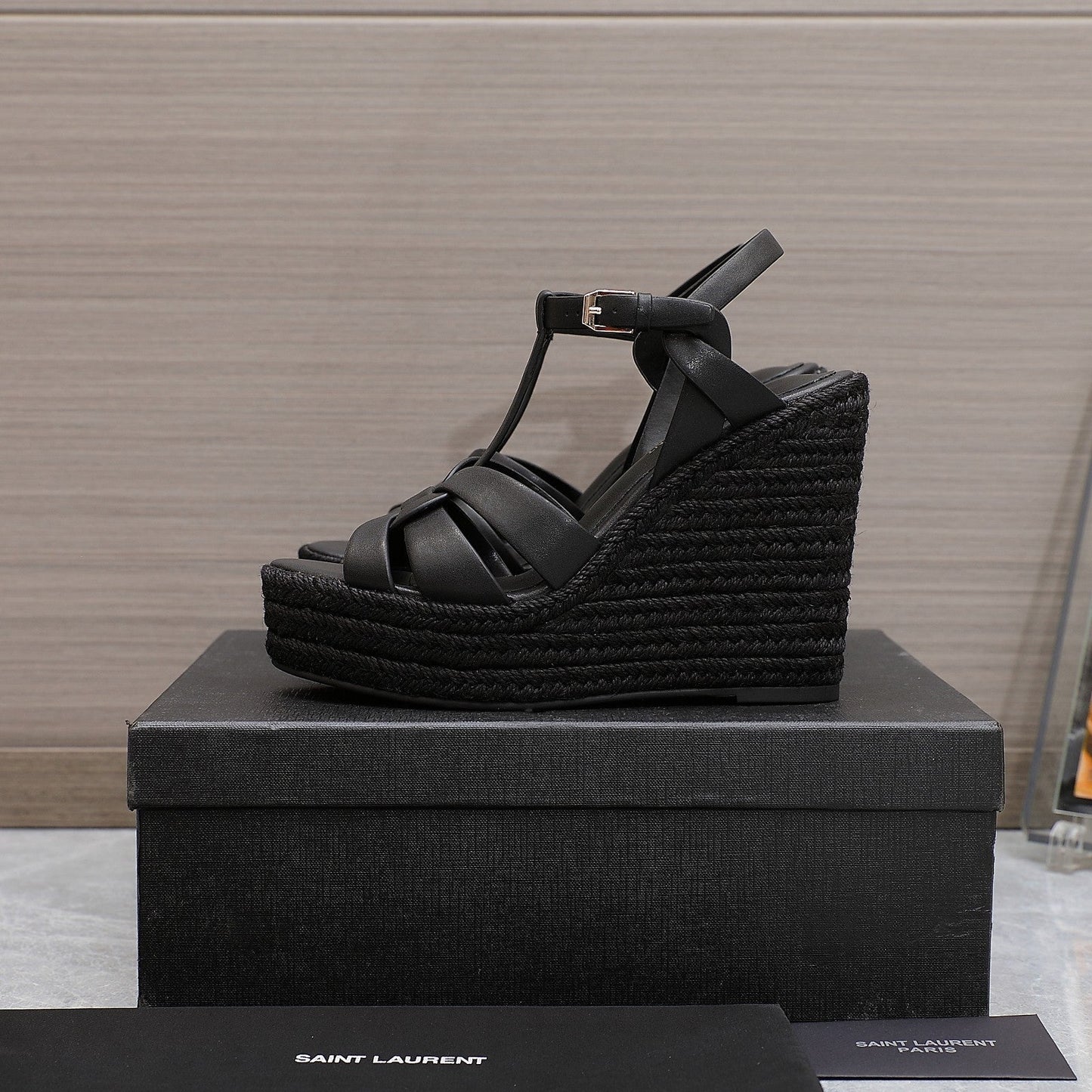 SL TRIBUTE WEDGE SANDALS BLACK CALFSKIN - 35