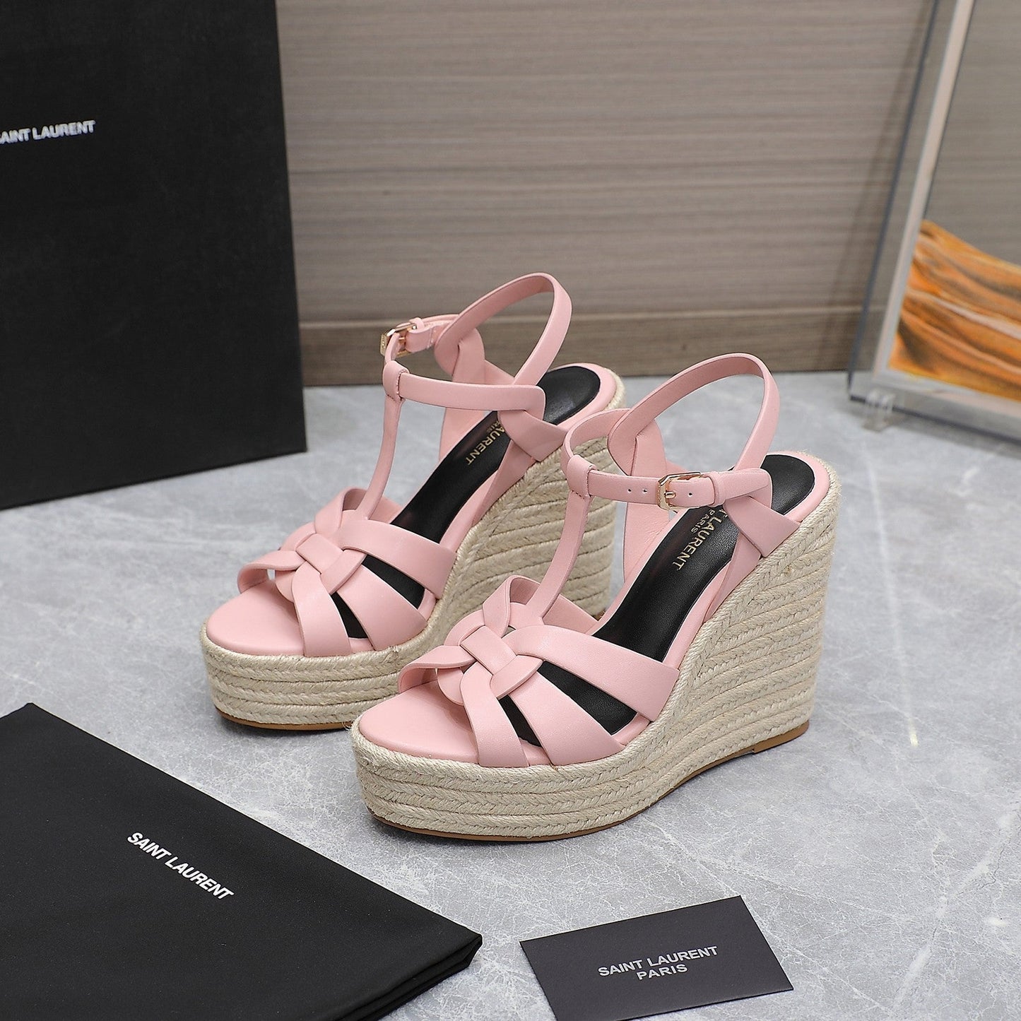 SL TRIBUTE WEDGE SANDALS PALE PINK CALFSKIN - 35