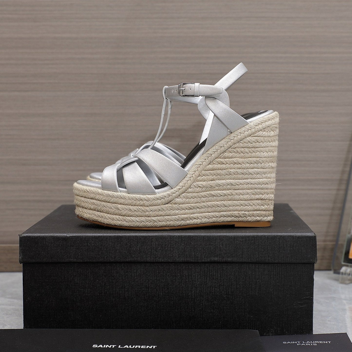 SL TRIBUTE WEDGE SANDALS SILVER CALFSKIN - 35