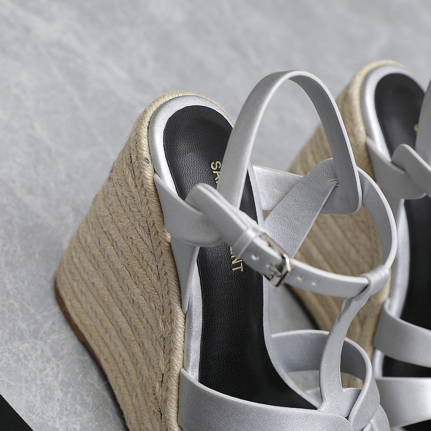 SL TRIBUTE WEDGE SANDALS SILVER CALFSKIN - 35