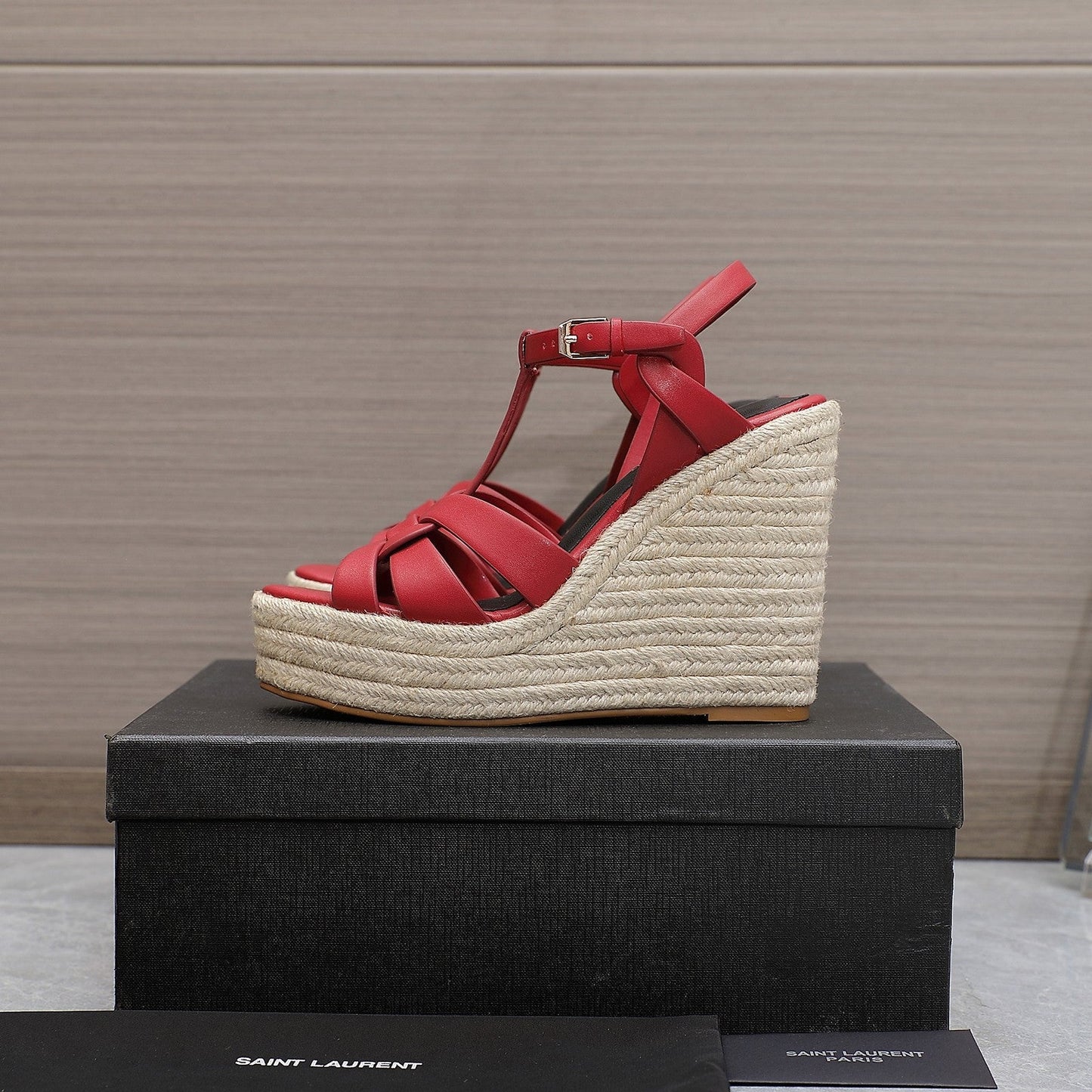 SL TRIBUTE WEDGE SANDALS RED CALFSKIN - 35