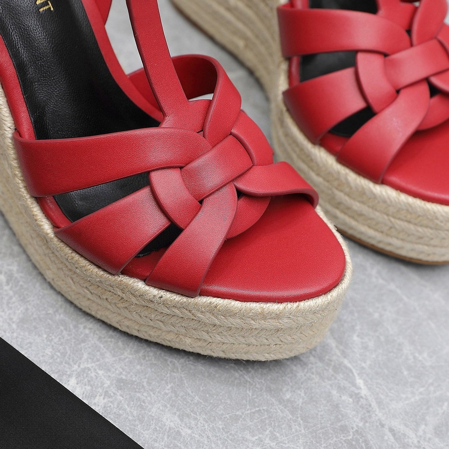 SL TRIBUTE WEDGE SANDALS RED CALFSKIN - 35