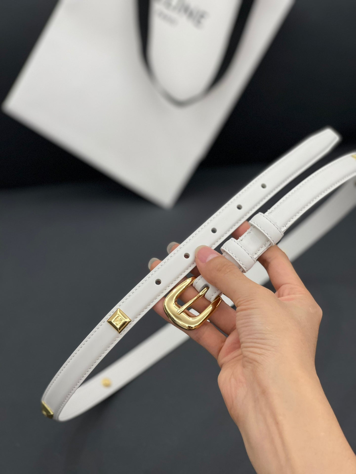 CL SMALL 18 MM TRIOMPHE BELT IN TAURILLON WHITE LEATHER GOLD HARDWARE - 30