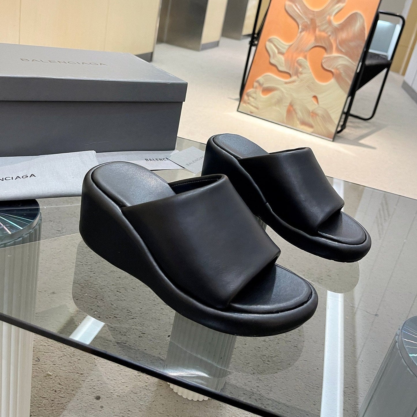 WEDGE SANDALS IN BLACK SOFT LAMBSKIN - 35