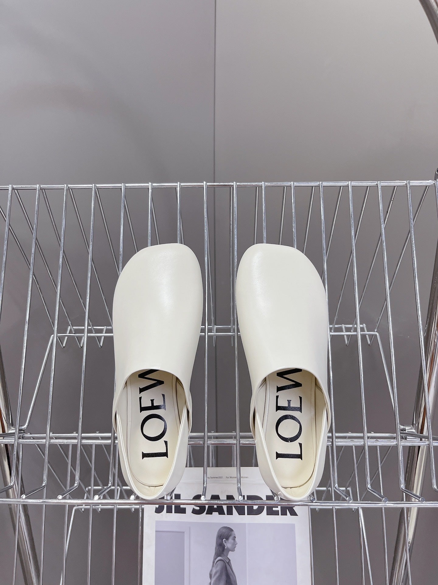 LW TOY SLIPPER WHITE CALFSKIN - 35