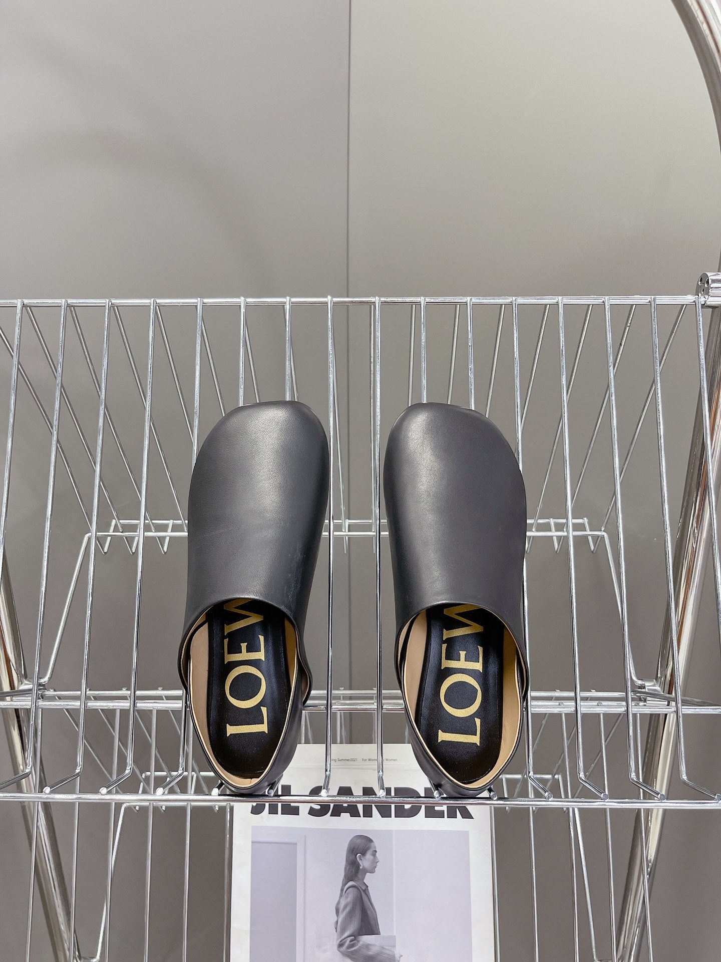 LW TOY SLIPPER BLACK CALFSKIN - 35