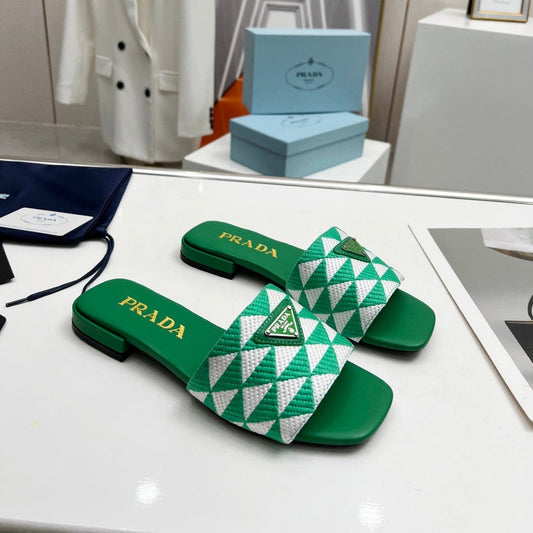 PRA EMBROIDERED SLIDES FLAT GREEN FABRIC - 35