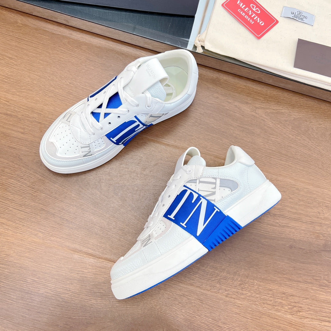 VL7N LOW-TOP WHITE CALFSKIN AND COBALT BLUE FABRIC SNEAKER WITH BANDS - 35