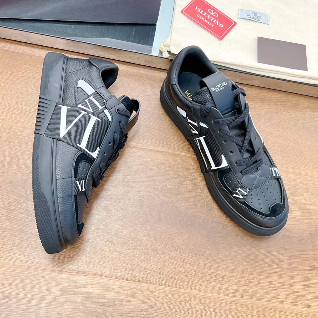 VL7N LOW-TOP BLACK CALFSKIN AND FABRIC SNEAKER WITH BANDS - 35