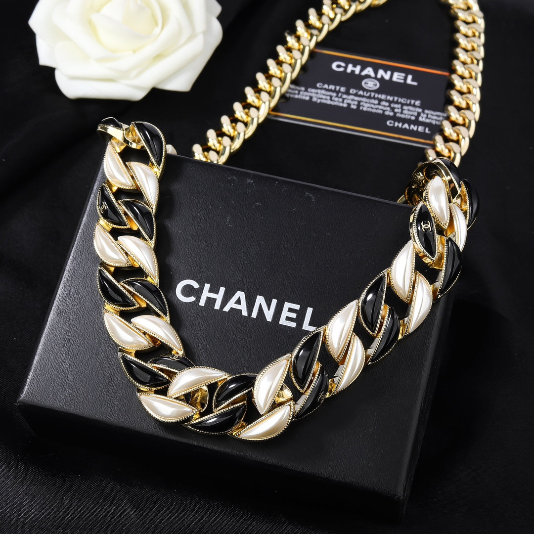 CHANEL 25S CHAIN BELT IN SILVER METALLIC 614405 - 30