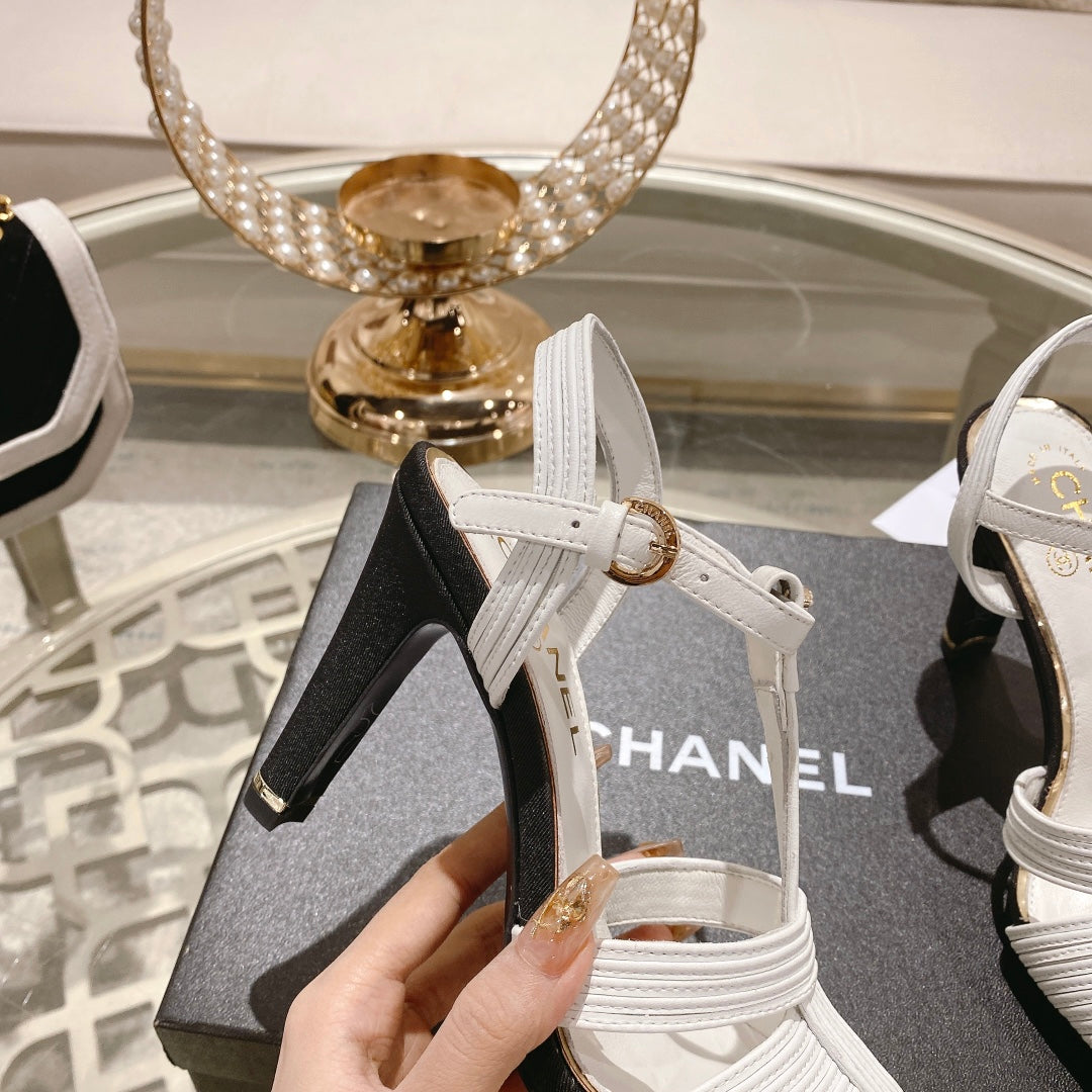 Double C  Heeled Sandals White Black Lambskin - 35