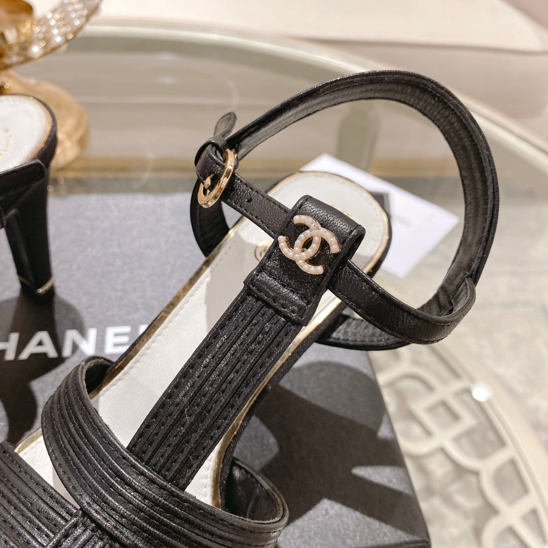 Double C  Heeled Sandals Black Lambskin - 35