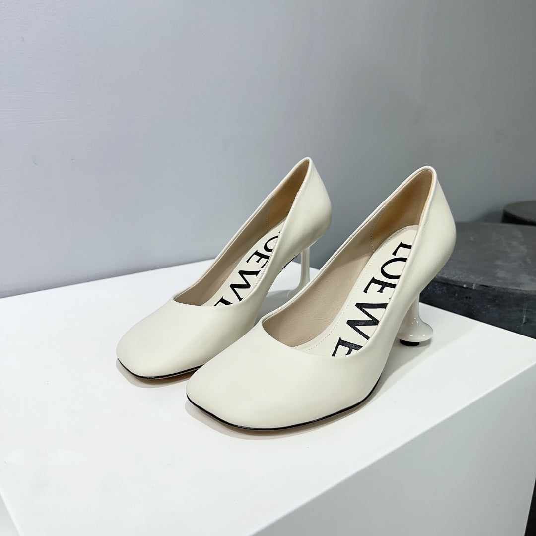 LW TOY PUMP 95 WHITE CALFSKIN - 35