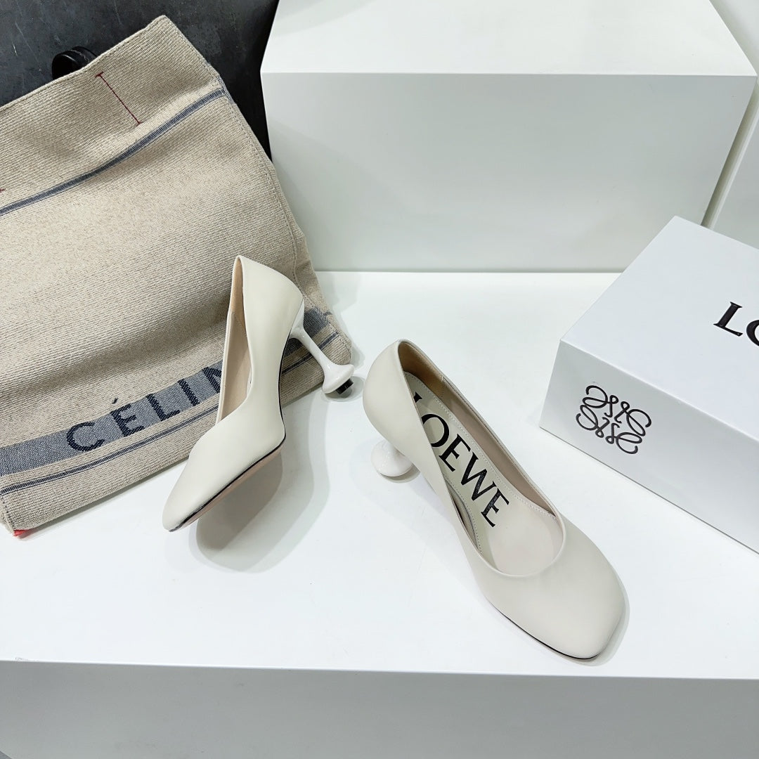 LW TOY PUMP 95 WHITE CALFSKIN - 35