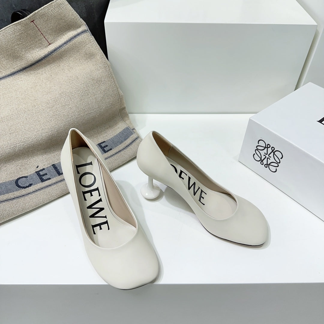 LW TOY PUMP 95 WHITE CALFSKIN - 35