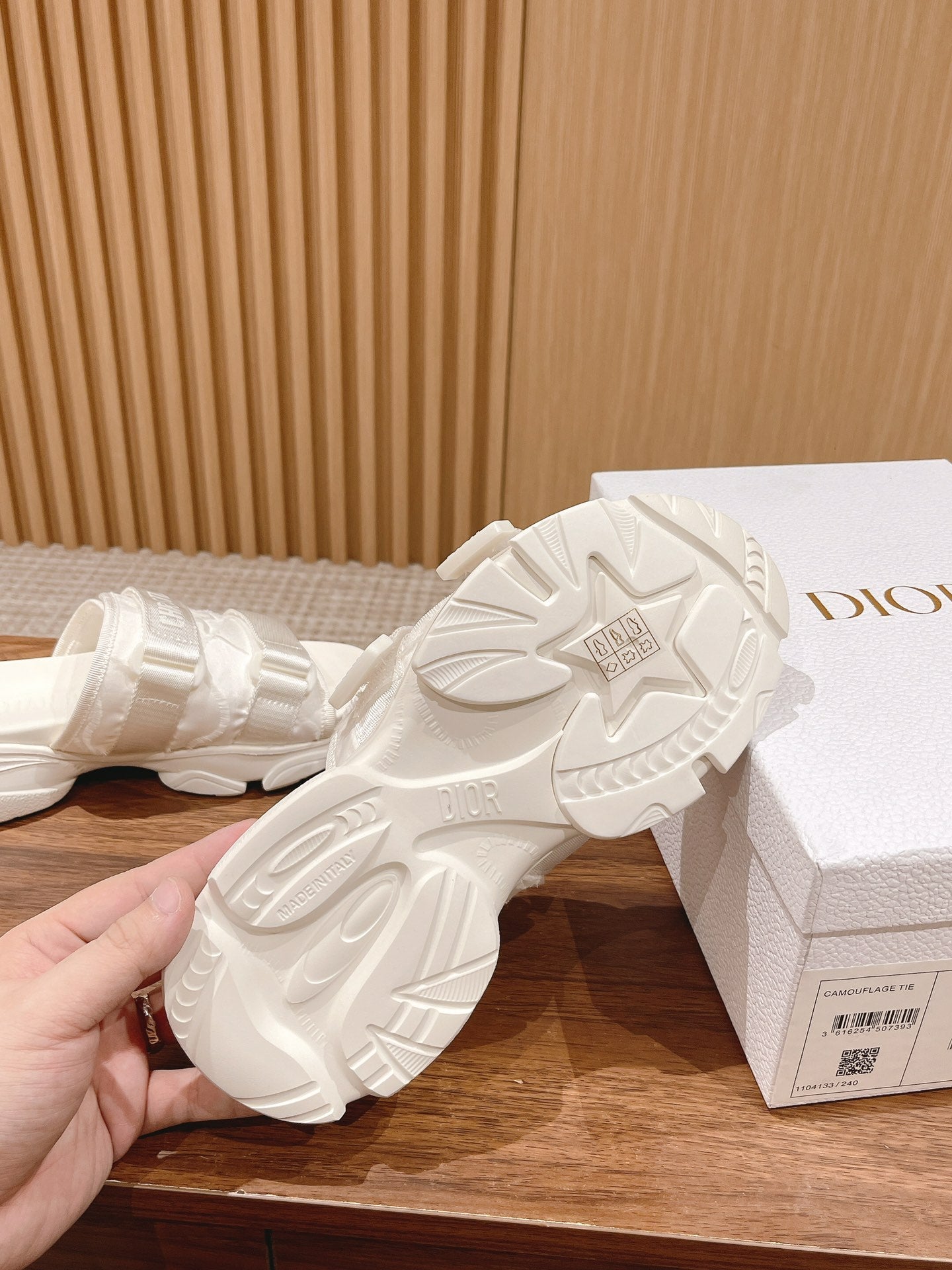 DIOR PLATFORM SLIDES 25S 30 MM IN CREAM WHITE FABRIC AND CALFSKIN - 35