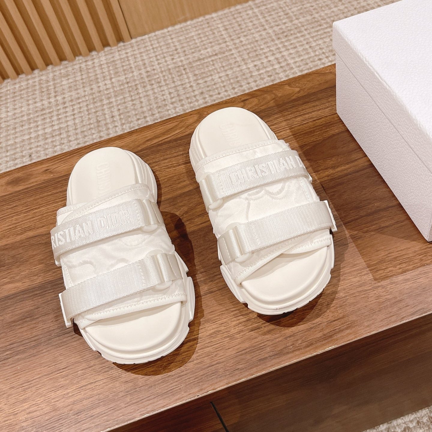 DIOR PLATFORM SLIDES 25S 30 MM IN CREAM WHITE FABRIC AND CALFSKIN - 35