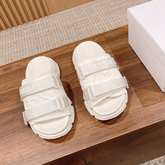 DIOR PLATFORM SLIDES 25S 30 MM IN CREAM WHITE FABRIC AND CALFSKIN - 35