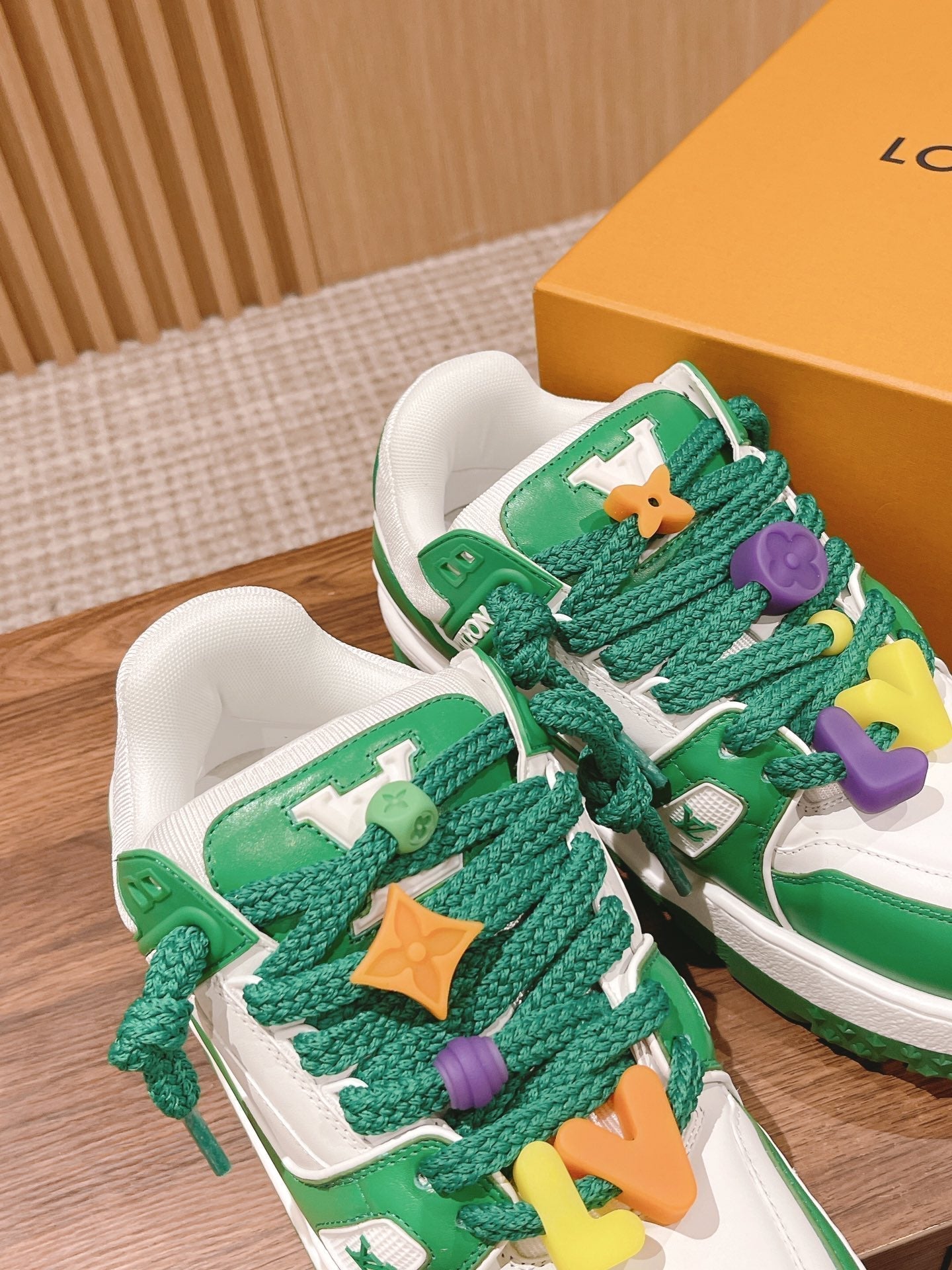 LV Trainer Maxi Sneaker White Mix Green Calfskin - 35
