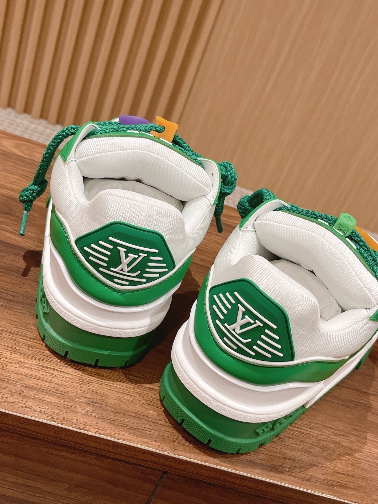 LV Trainer Maxi Sneaker White Mix Green Calfskin - 35